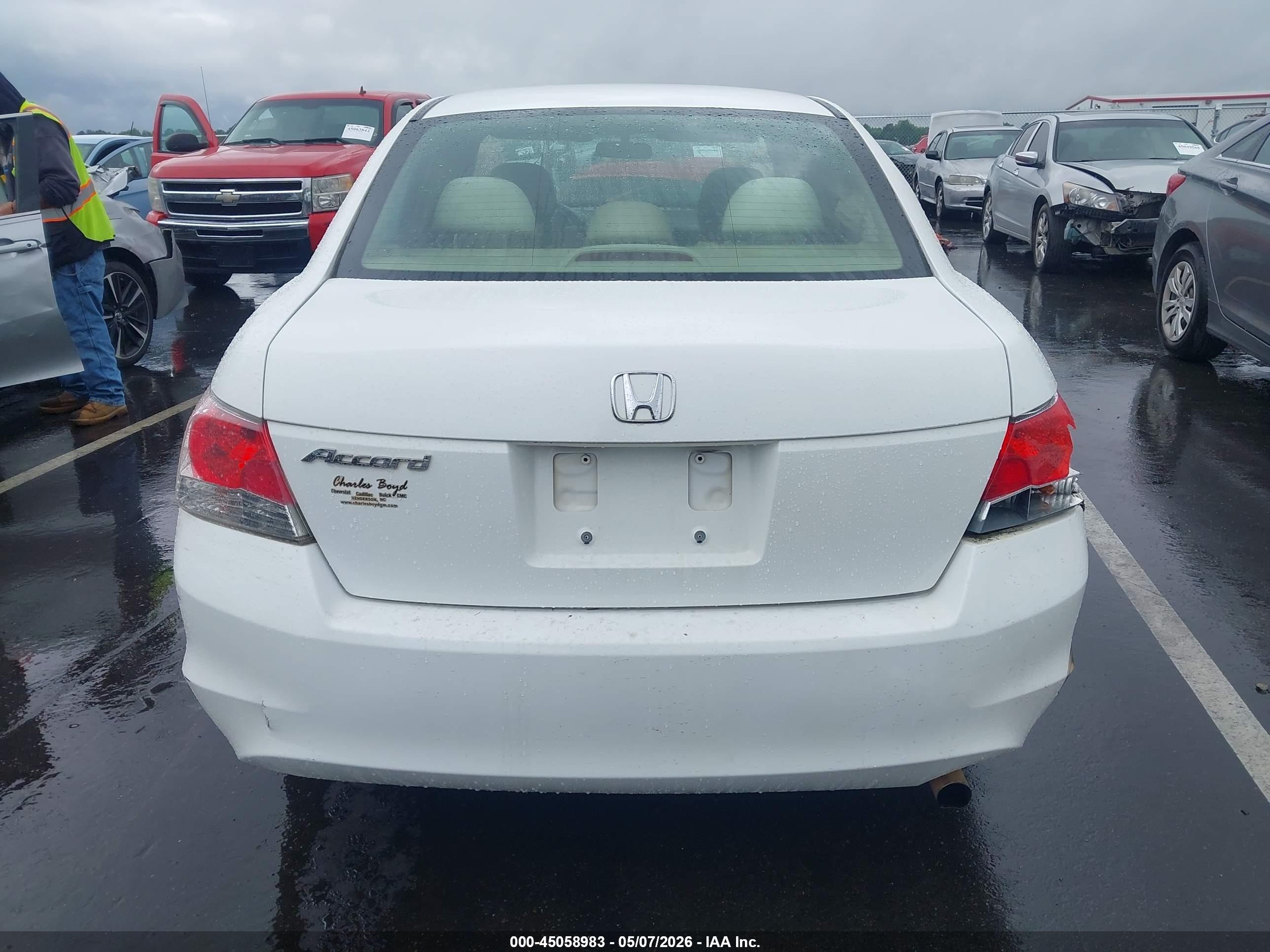 2009 Honda Accord 2.4 Lx White vin: 1HGCP26369A174539