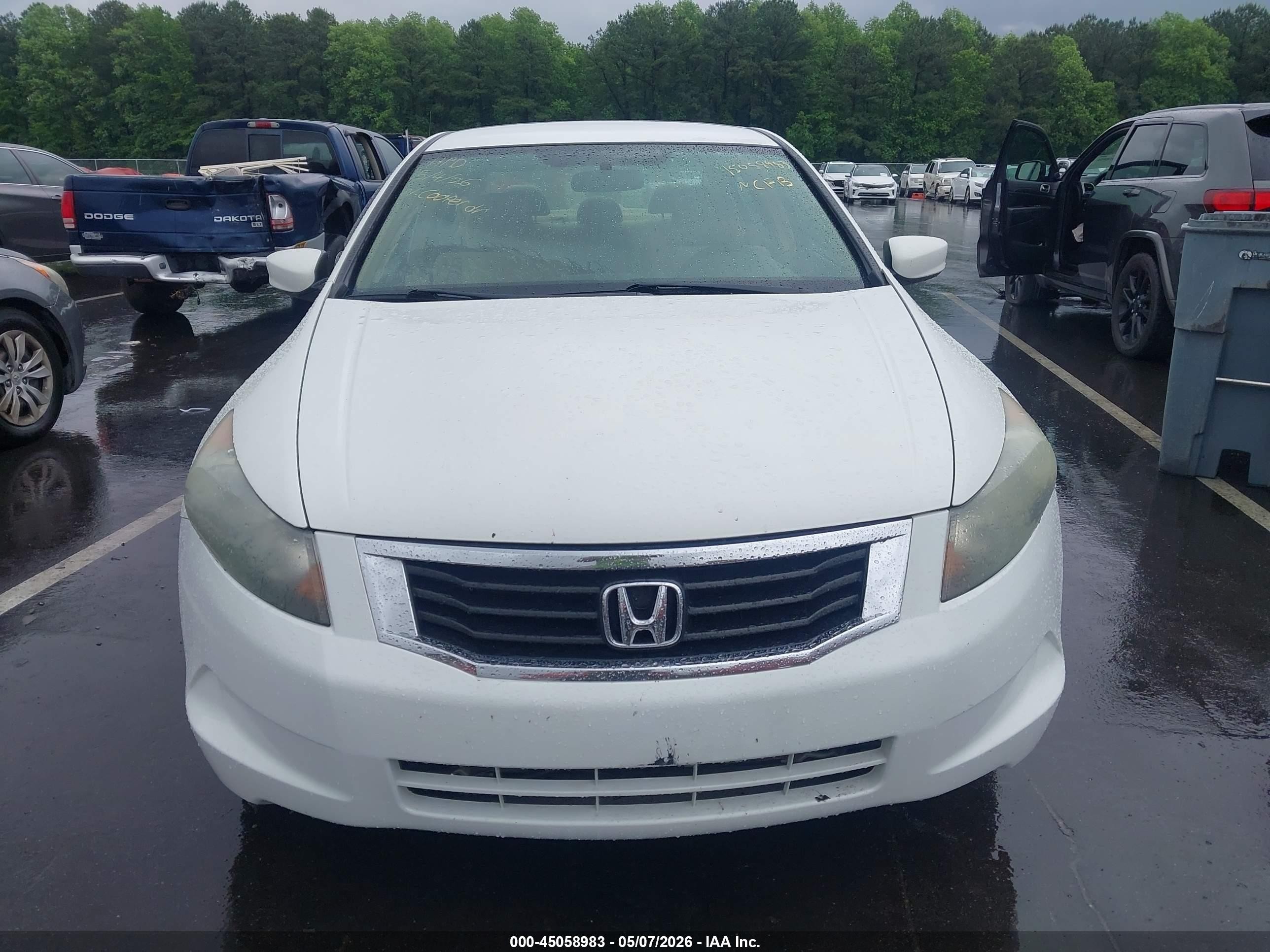 2009 Honda Accord 2.4 Lx White vin: 1HGCP26369A174539