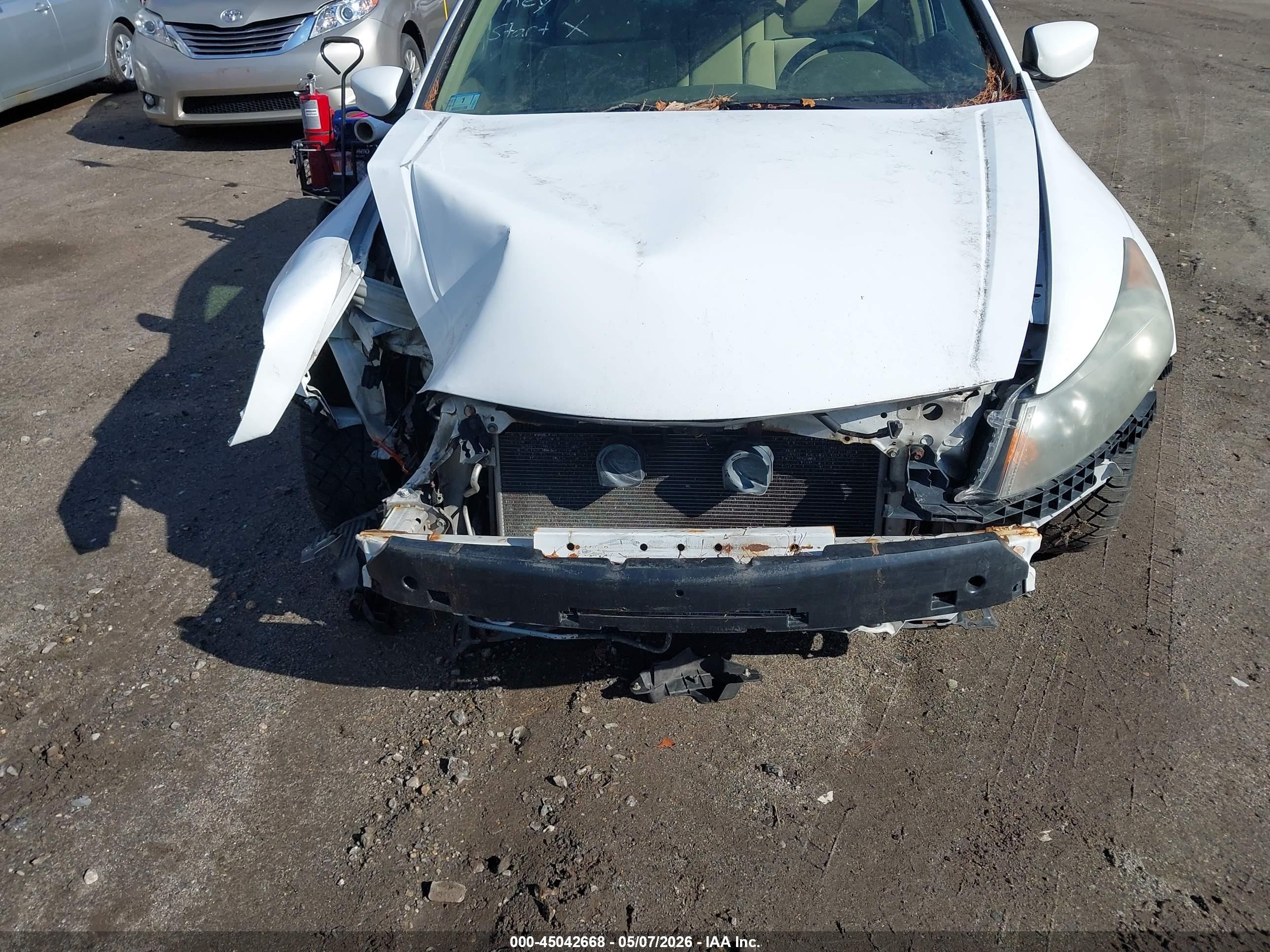 2009 Honda Accord 2.4 Lx White vin: 1HGCP26369A182947