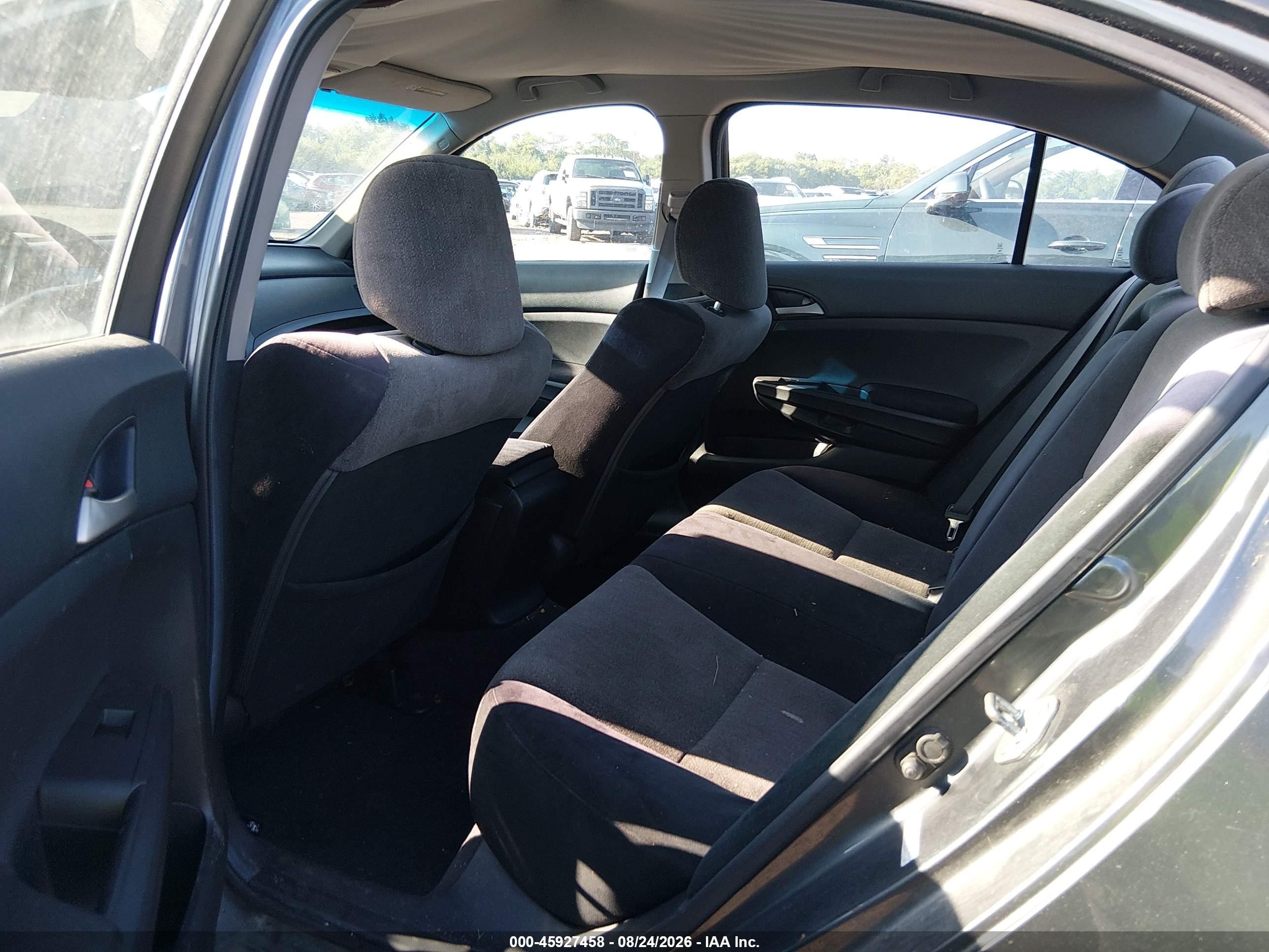 2008 Honda Accord 2.4 Lx Серый vin: 1HGCP26378A012384