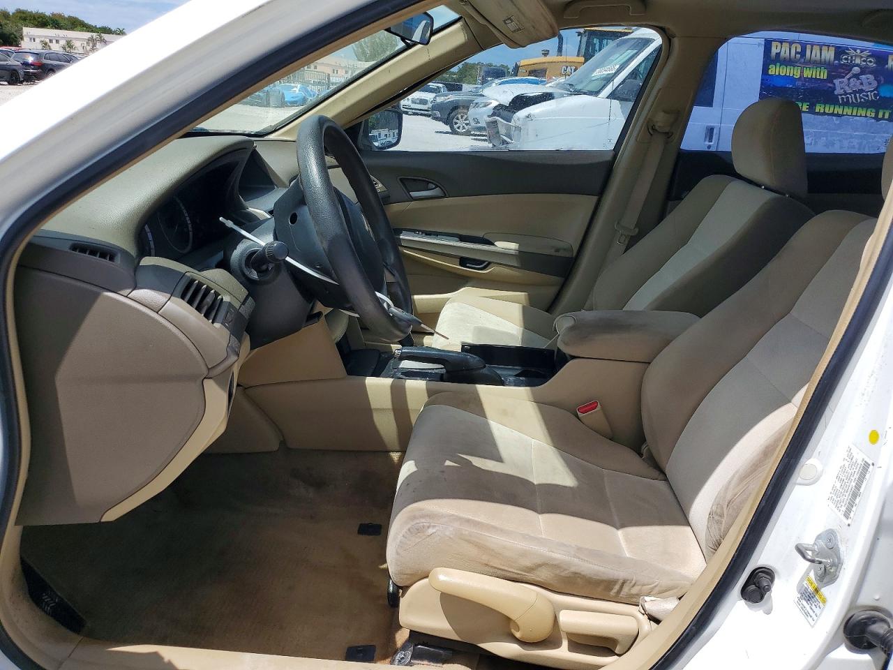 2008 Honda Accord Lx Белый vin: 1HGCP26378A029847