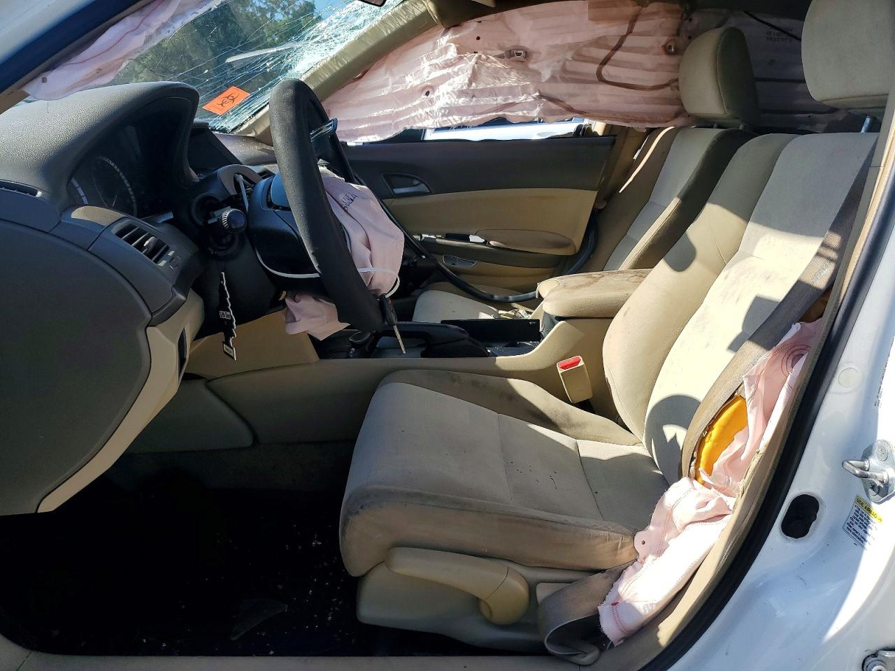 2008 Honda Accord Lx White vin: 1HGCP26378A030156