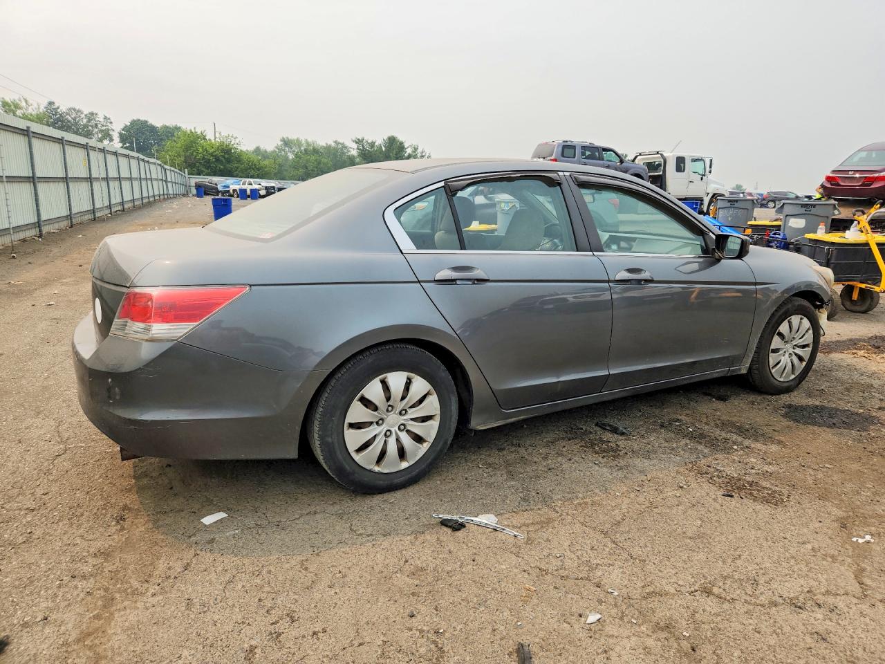 2008 Honda Accord Lx Gray vin: 1HGCP26378A090177
