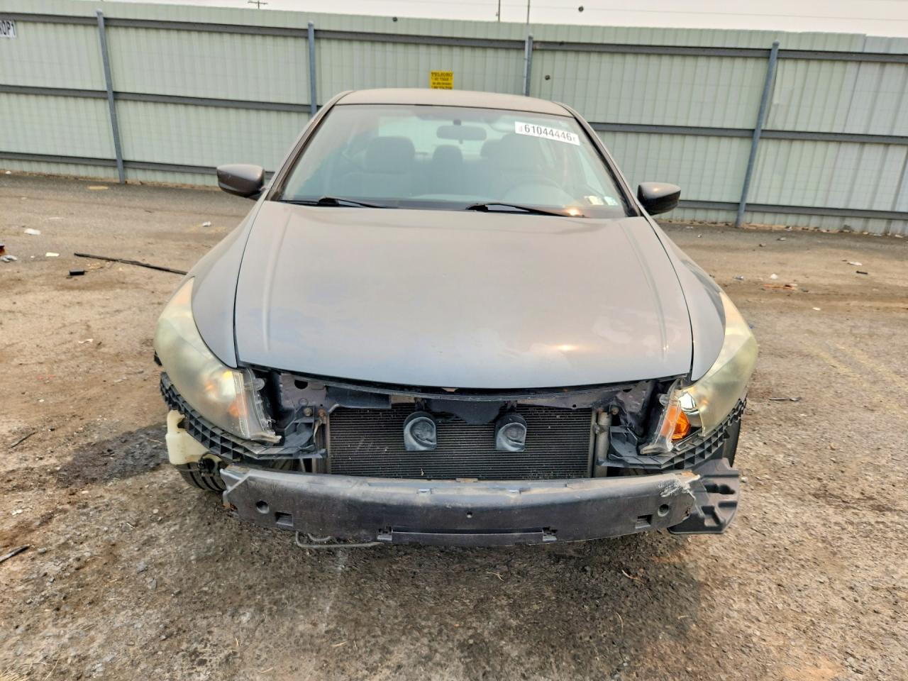 2008 Honda Accord Lx Gray vin: 1HGCP26378A090177