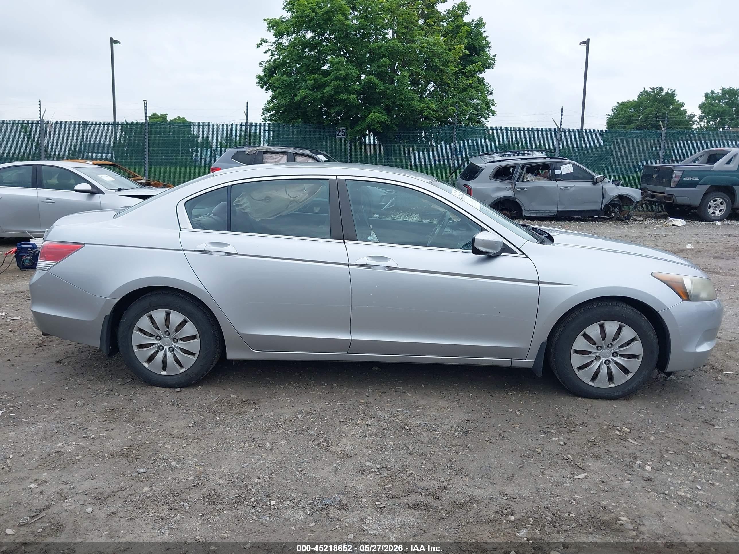 2008 Honda Accord 2.4 Lx Silver vin: 1HGCP26378A147767