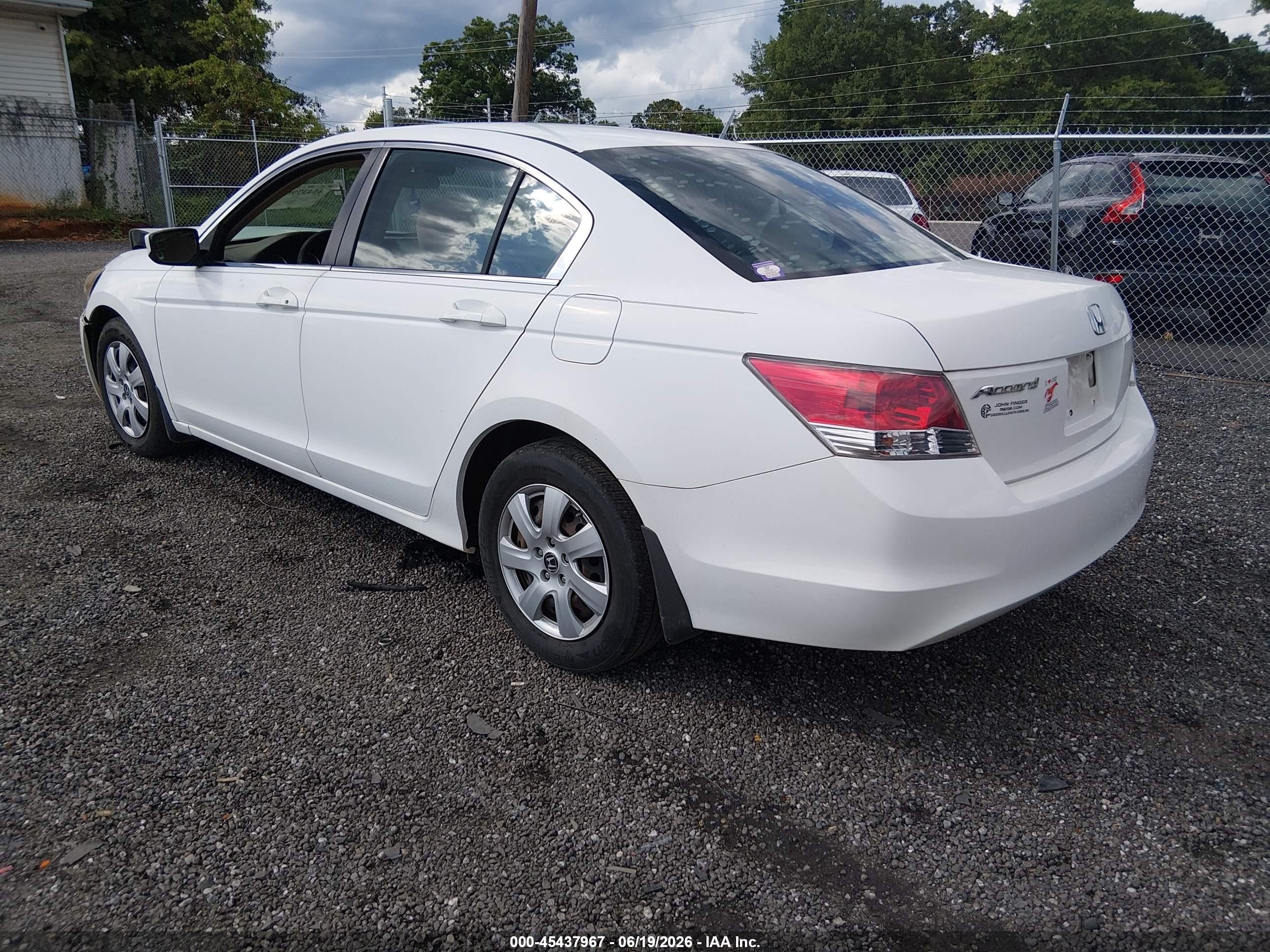 2008 Honda Accord 2.4 Lx White vin: 1HGCP26378A151351