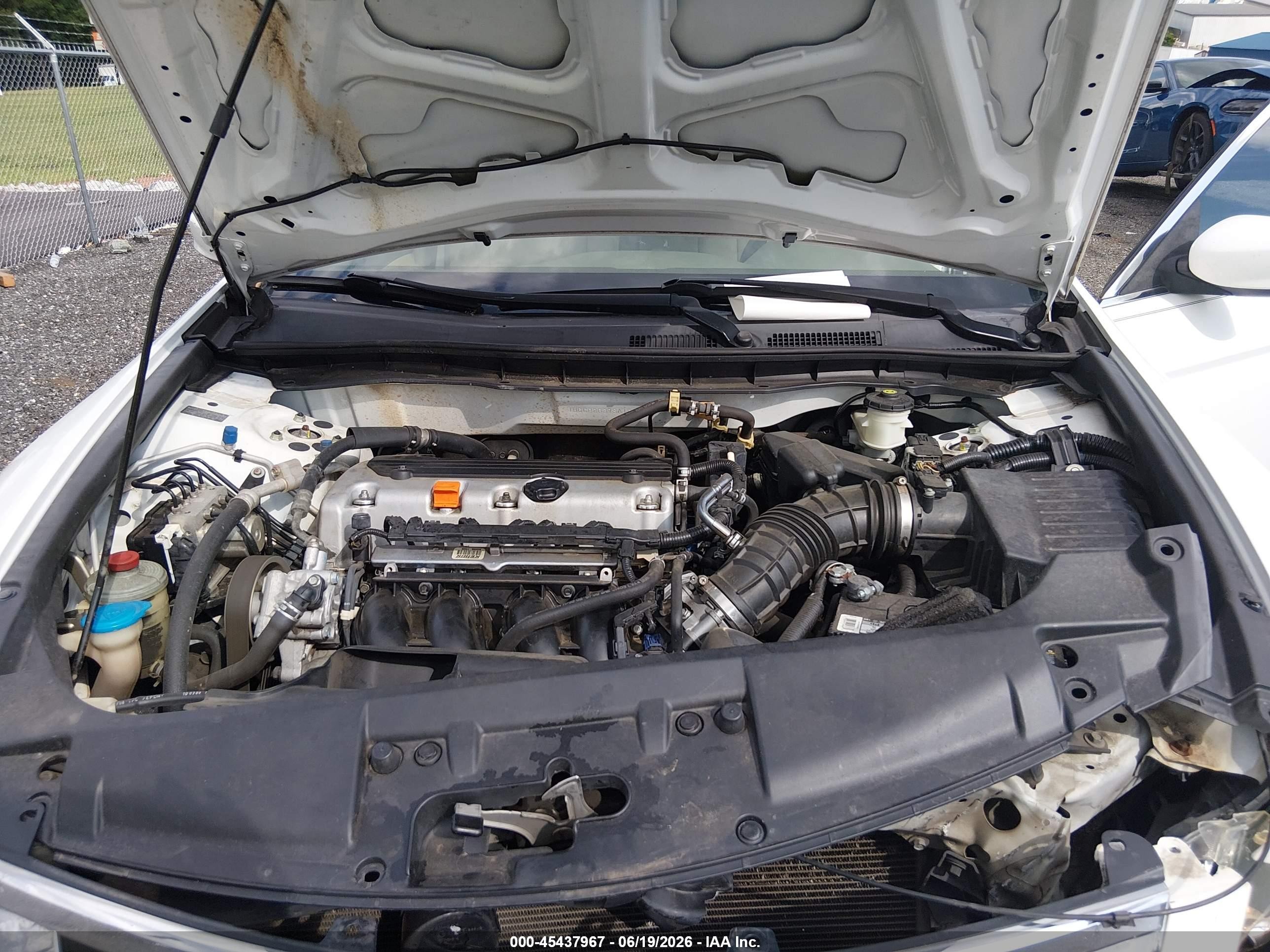 2008 Honda Accord 2.4 Lx White vin: 1HGCP26378A151351