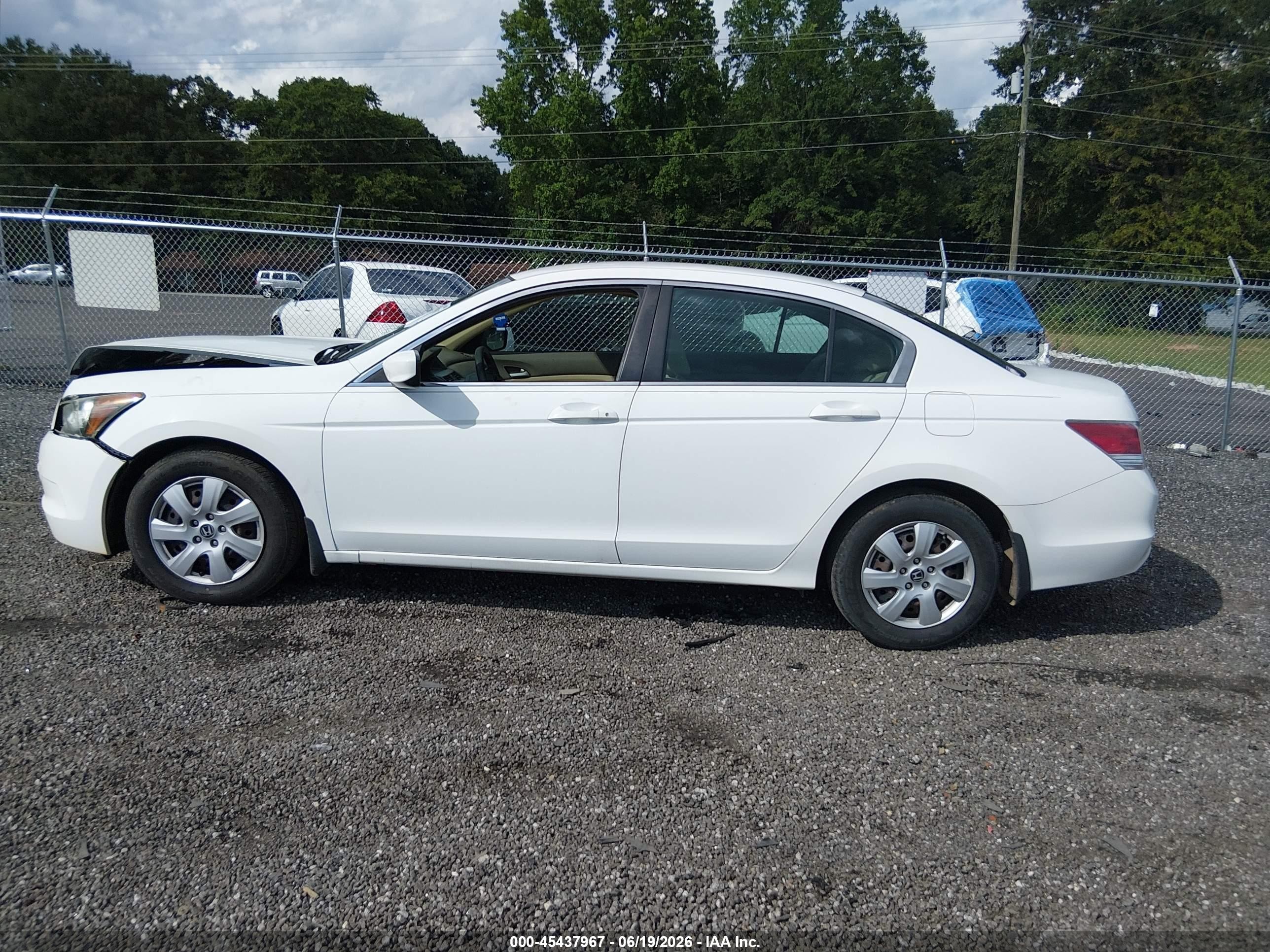 2008 Honda Accord 2.4 Lx White vin: 1HGCP26378A151351