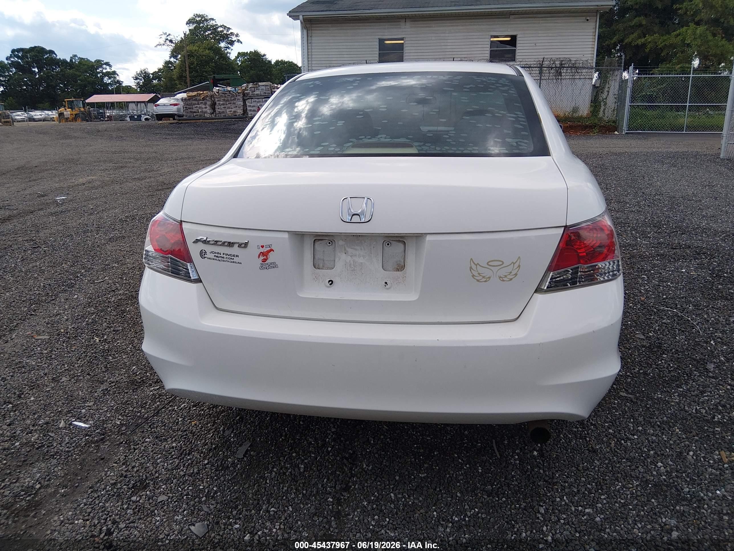 2008 Honda Accord 2.4 Lx White vin: 1HGCP26378A151351