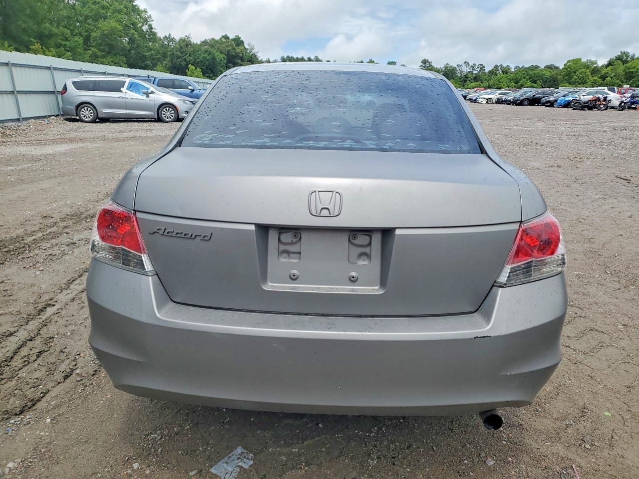 2008 Honda Accord Lx Silver vin: 1HGCP26378A161491