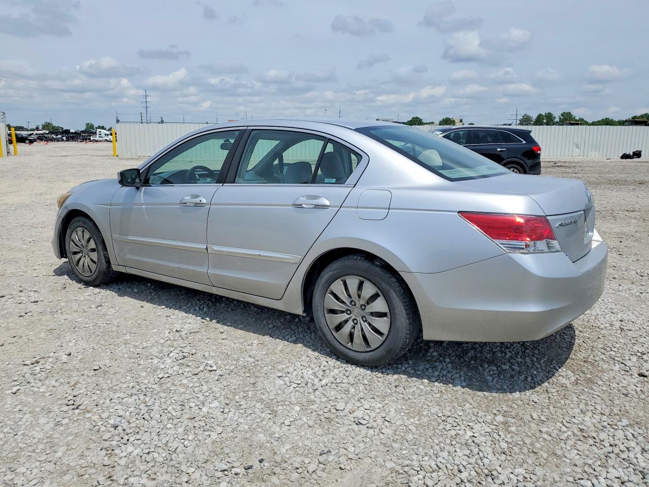 2009 Honda Accord Lx Silver vin: 1HGCP26379A012886
