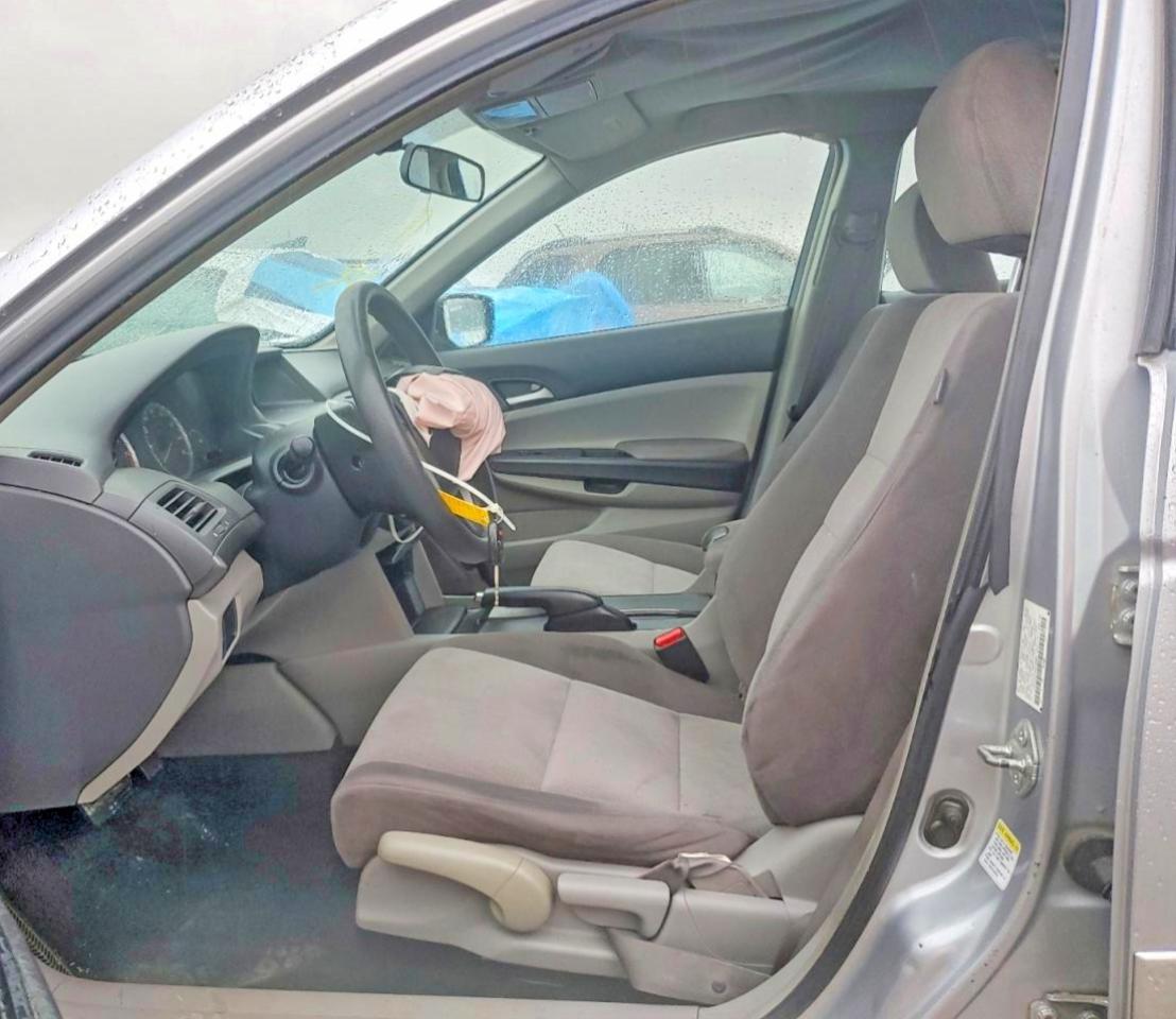 2009 Honda Accord Lx Silver vin: 1HGCP26379A012886