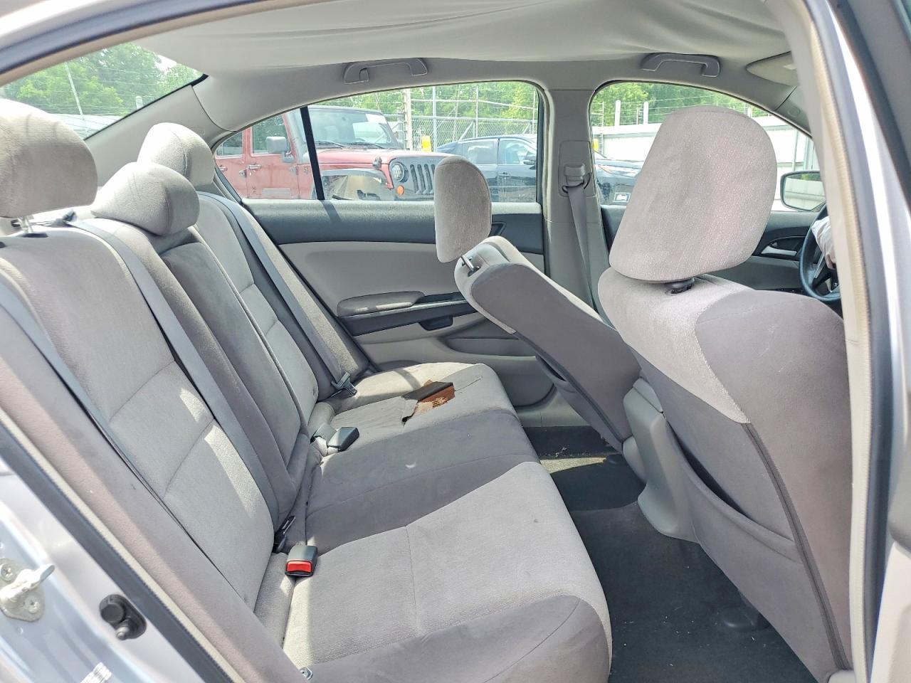 2009 Honda Accord Lx Silver vin: 1HGCP26379A012886