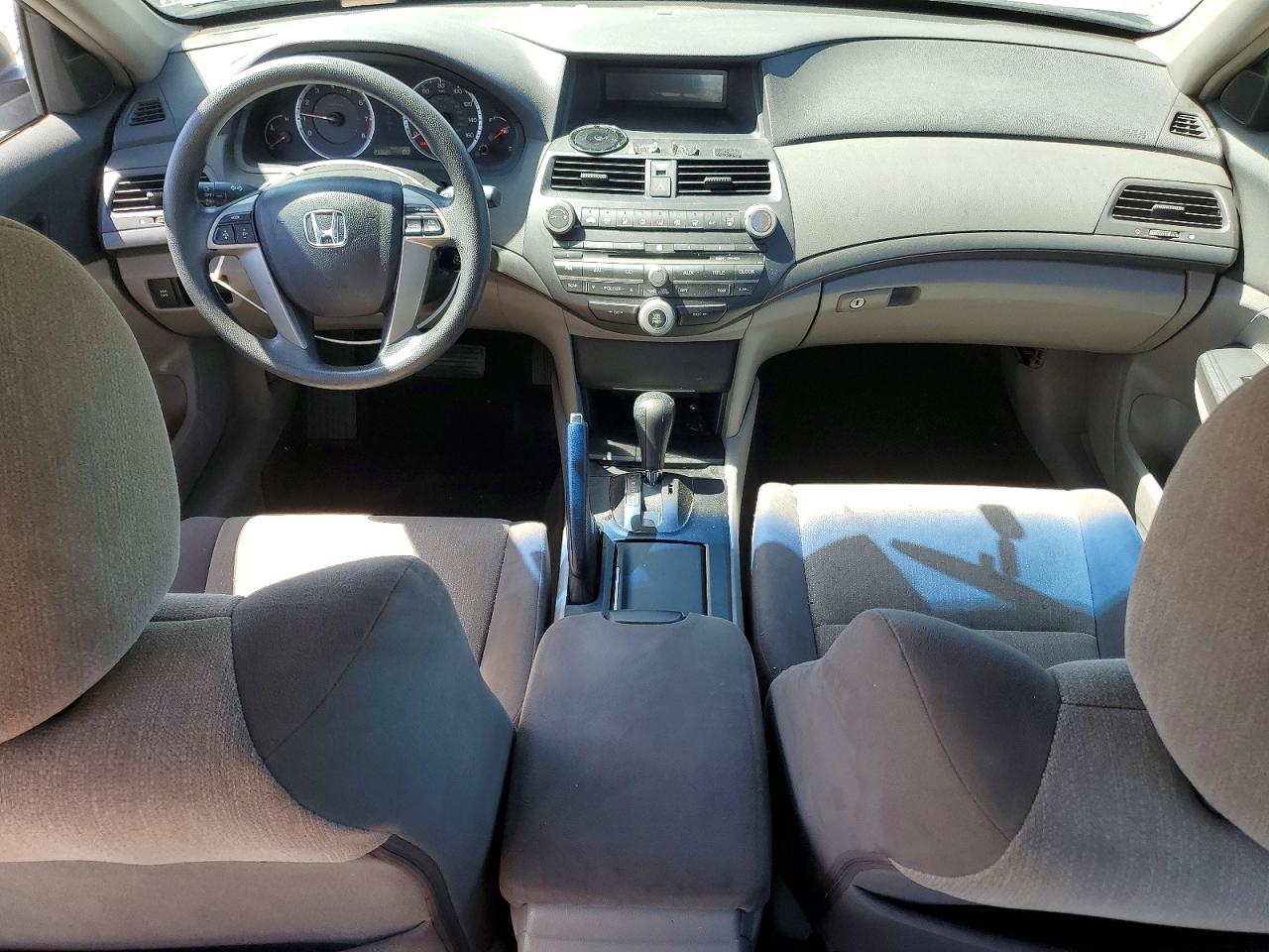2009 Honda Accord Lx Silver vin: 1HGCP26379A030305