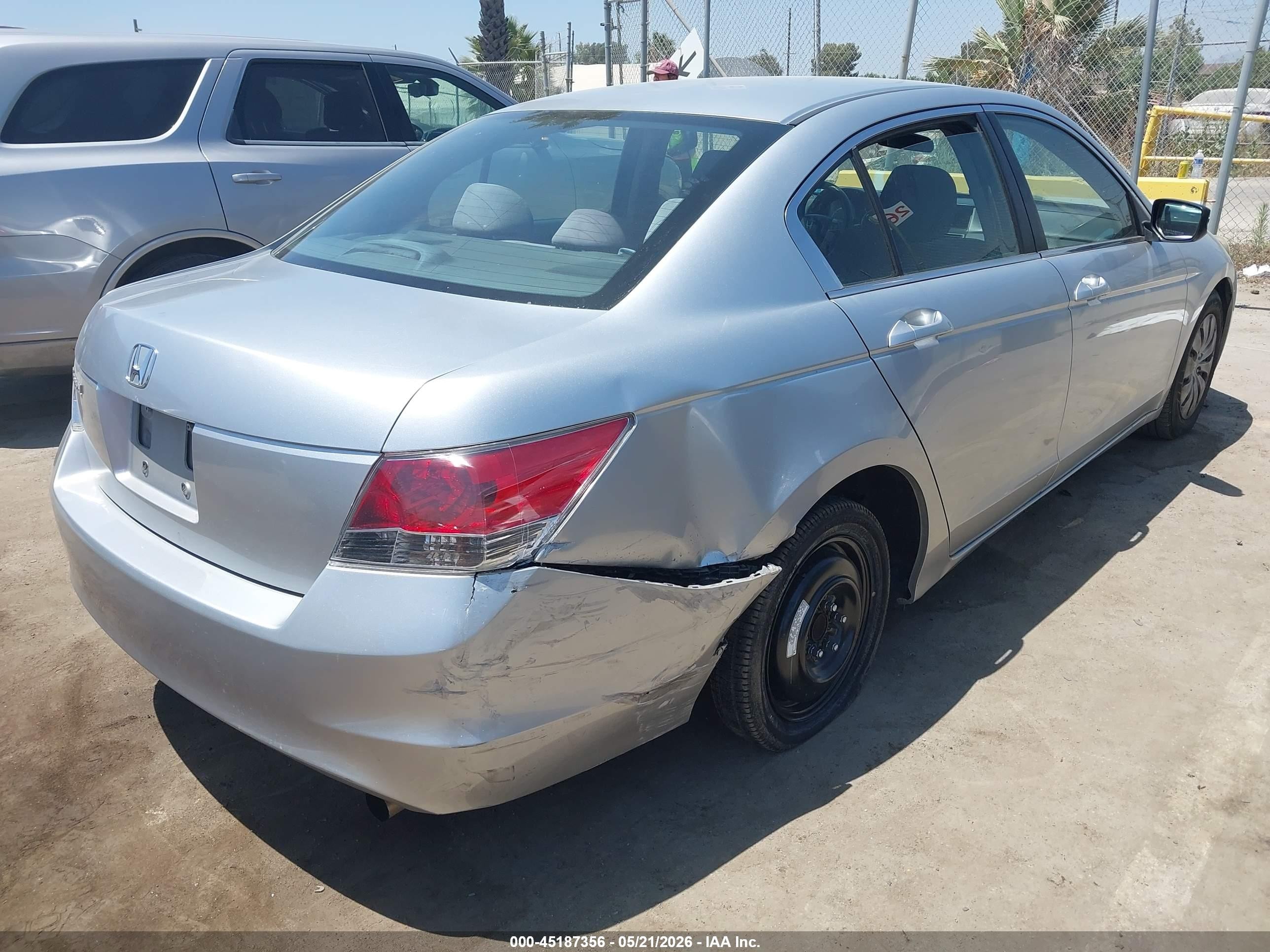 2009 Honda Accord 2.4 Lx Silver vin: 1HGCP26379A072487