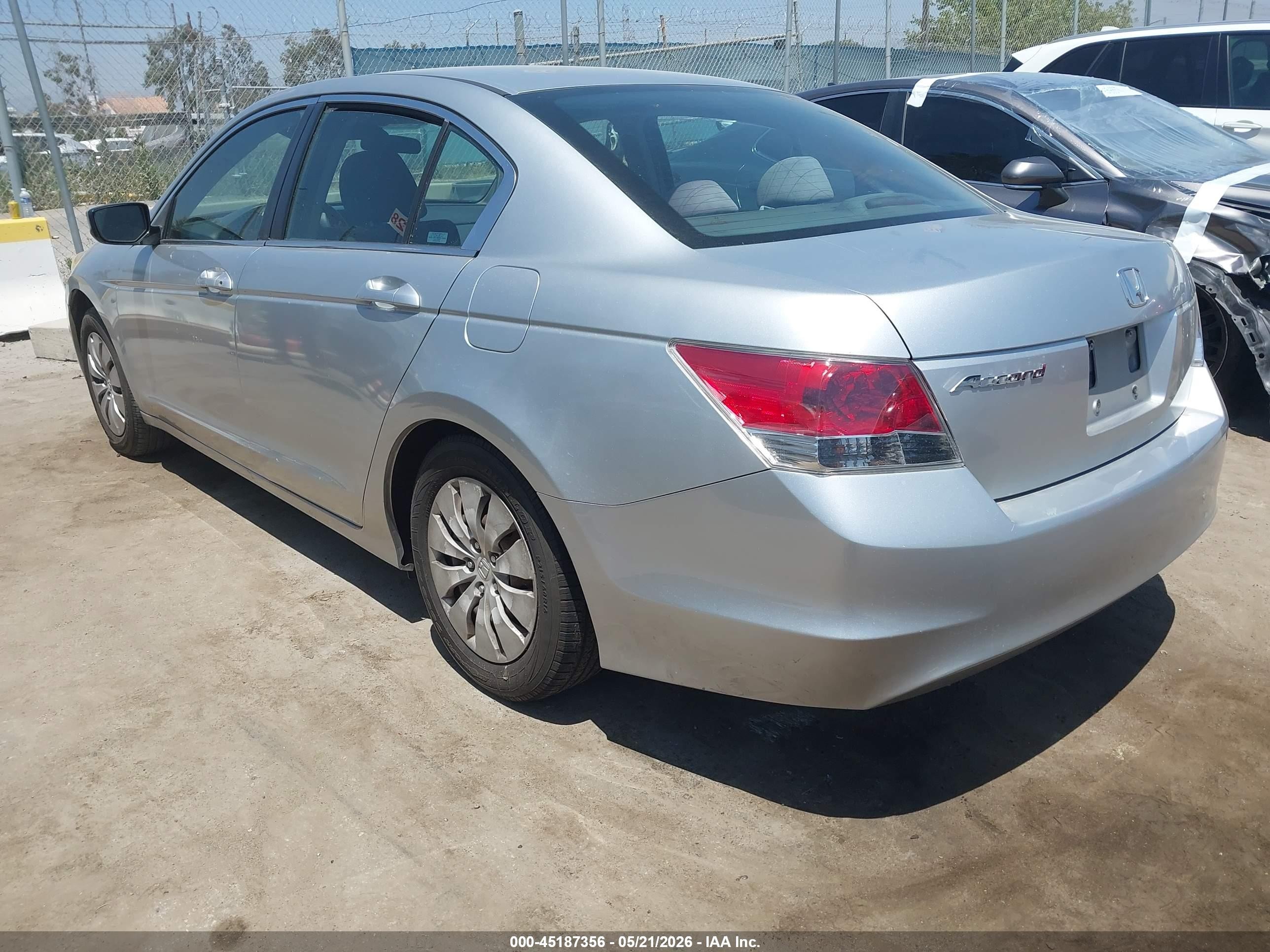 2009 Honda Accord 2.4 Lx Silver vin: 1HGCP26379A072487