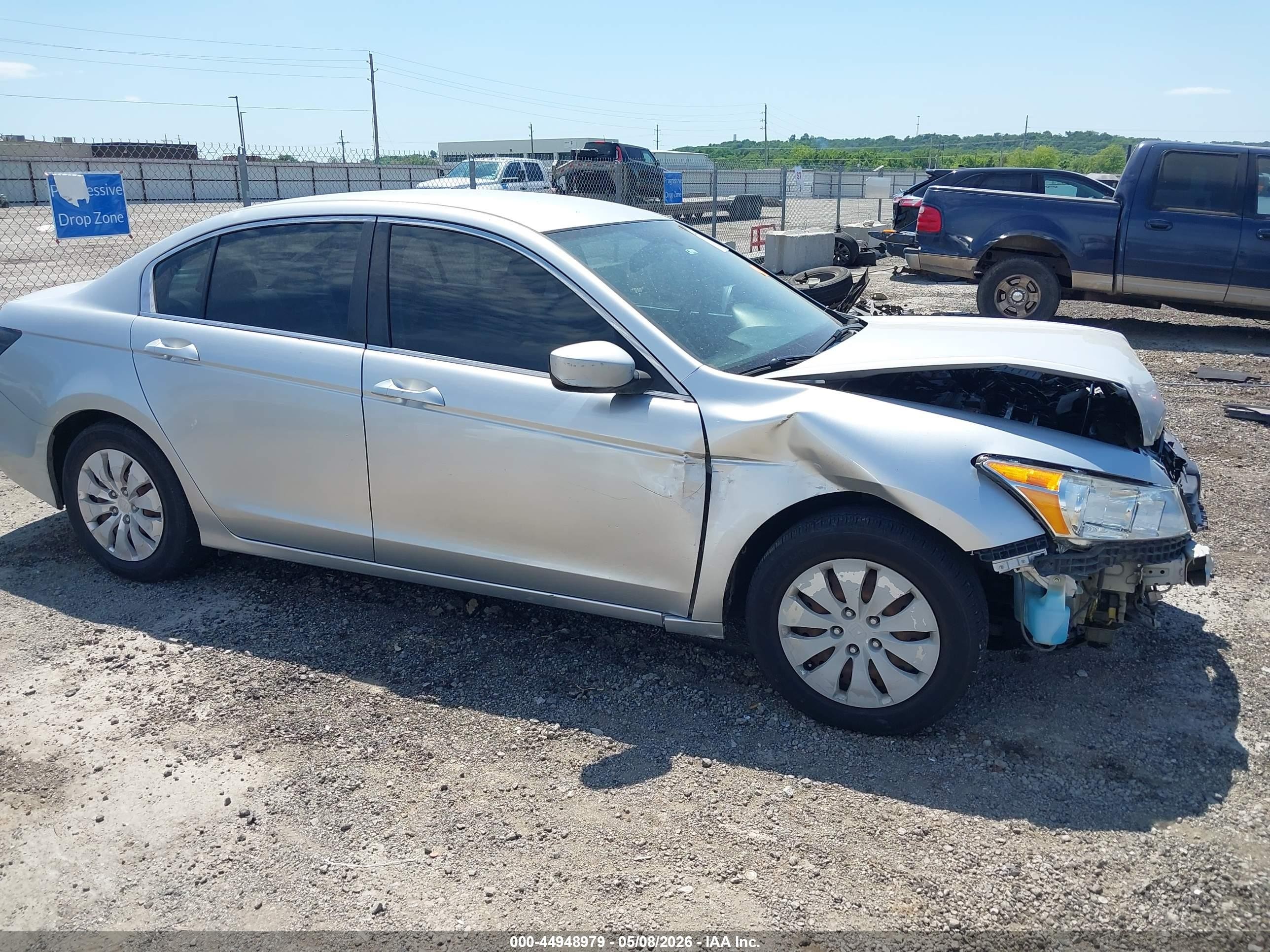 2009 Honda Accord 2.4 Lx Серебряный vin: 1HGCP26379A116049