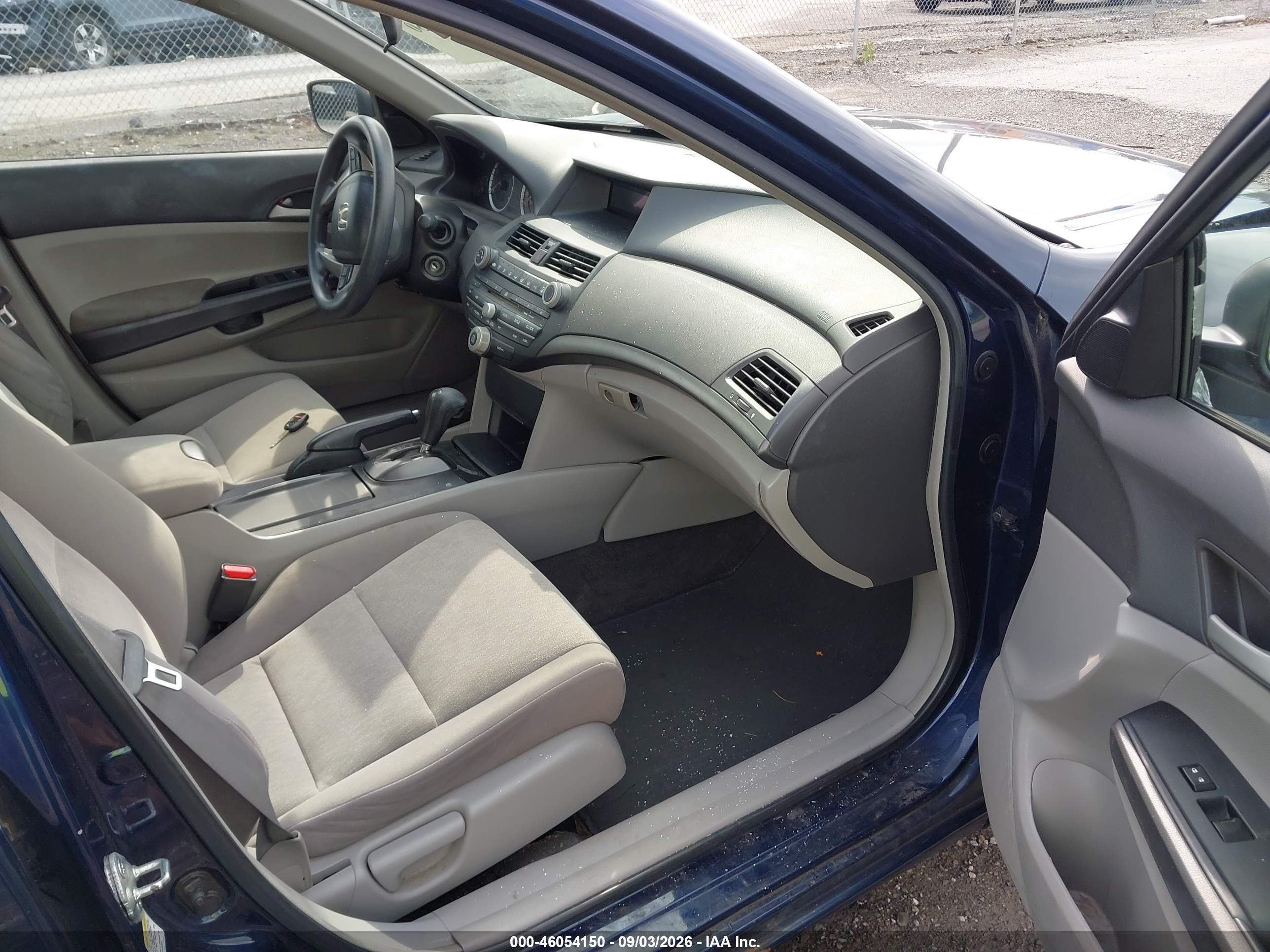 2009 Honda Accord 2.4 Lx Blue vin: 1HGCP26379A164585