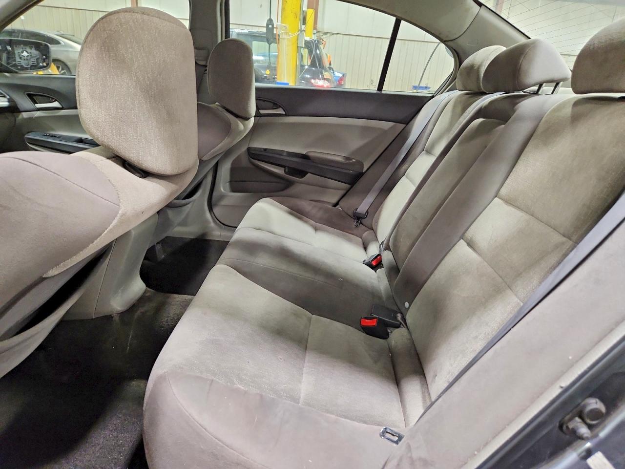 2009 Honda Accord Lx Gray vin: 1HGCP26379A173416