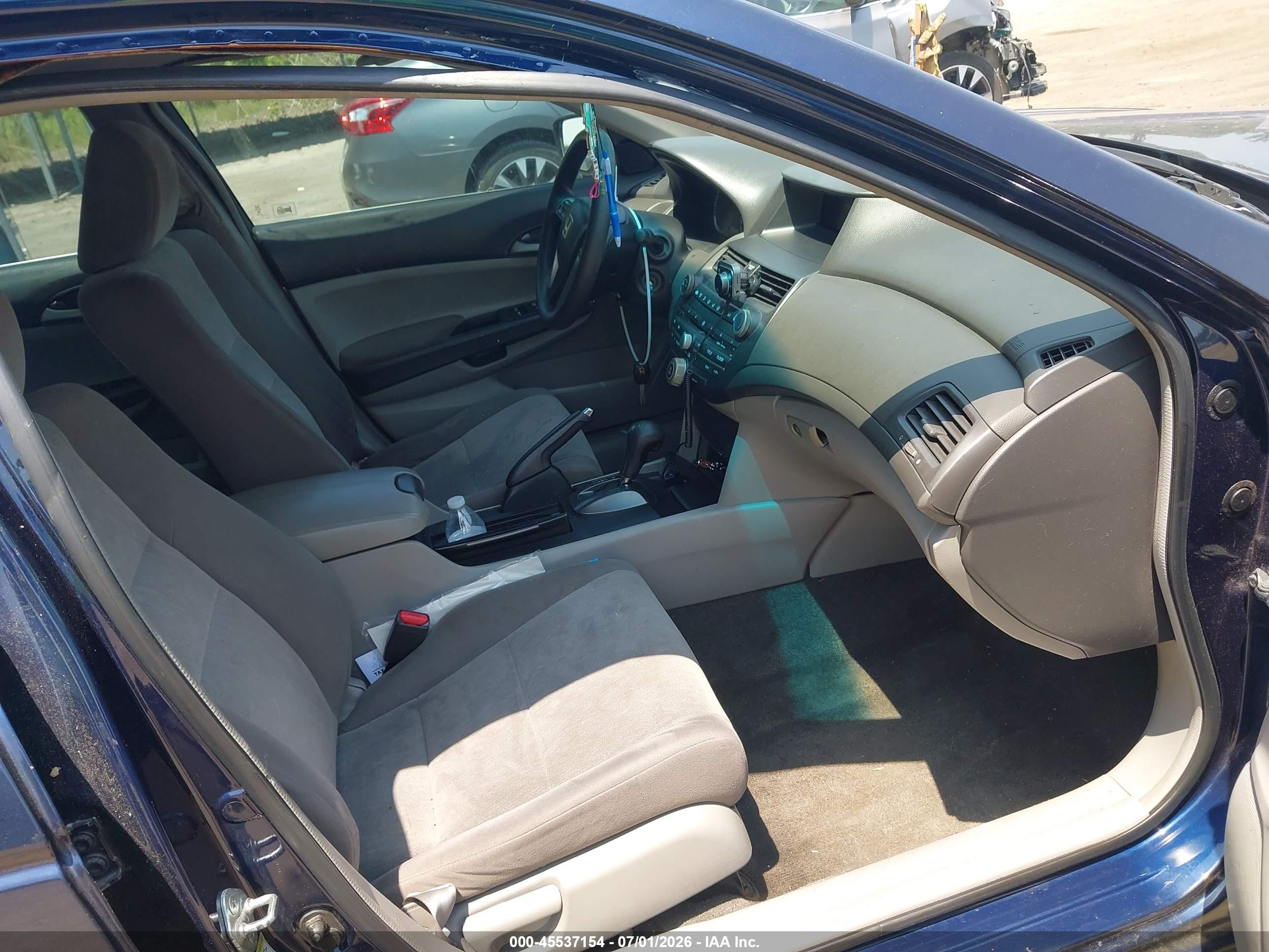 2009 Honda Accord 2.4 Lx Blue vin: 1HGCP26379A176476