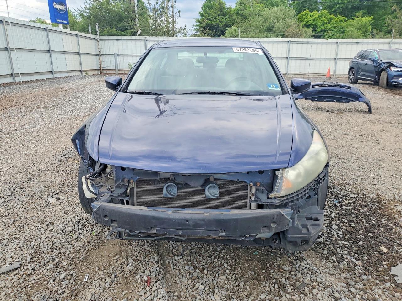 2009 Honda Accord Lx Blue vin: 1HGCP26379A200565