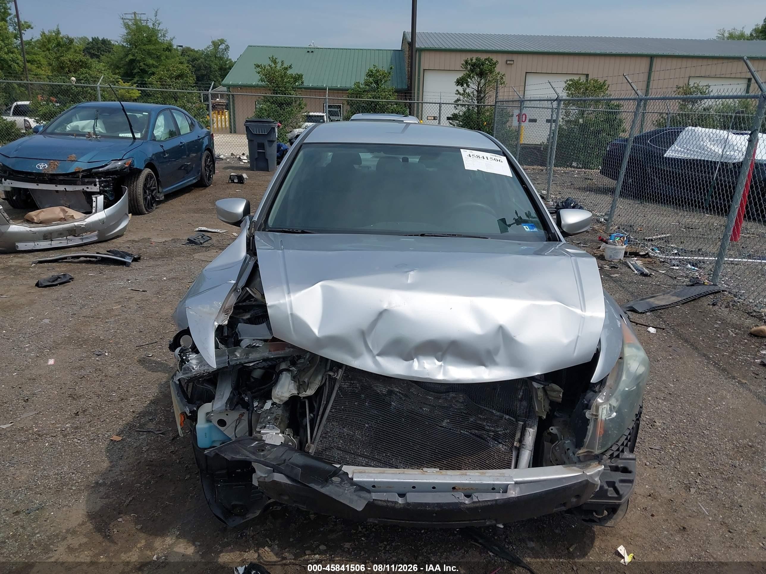 2008 Honda Accord 2.4 Lx Silver vin: 1HGCP26388A037259