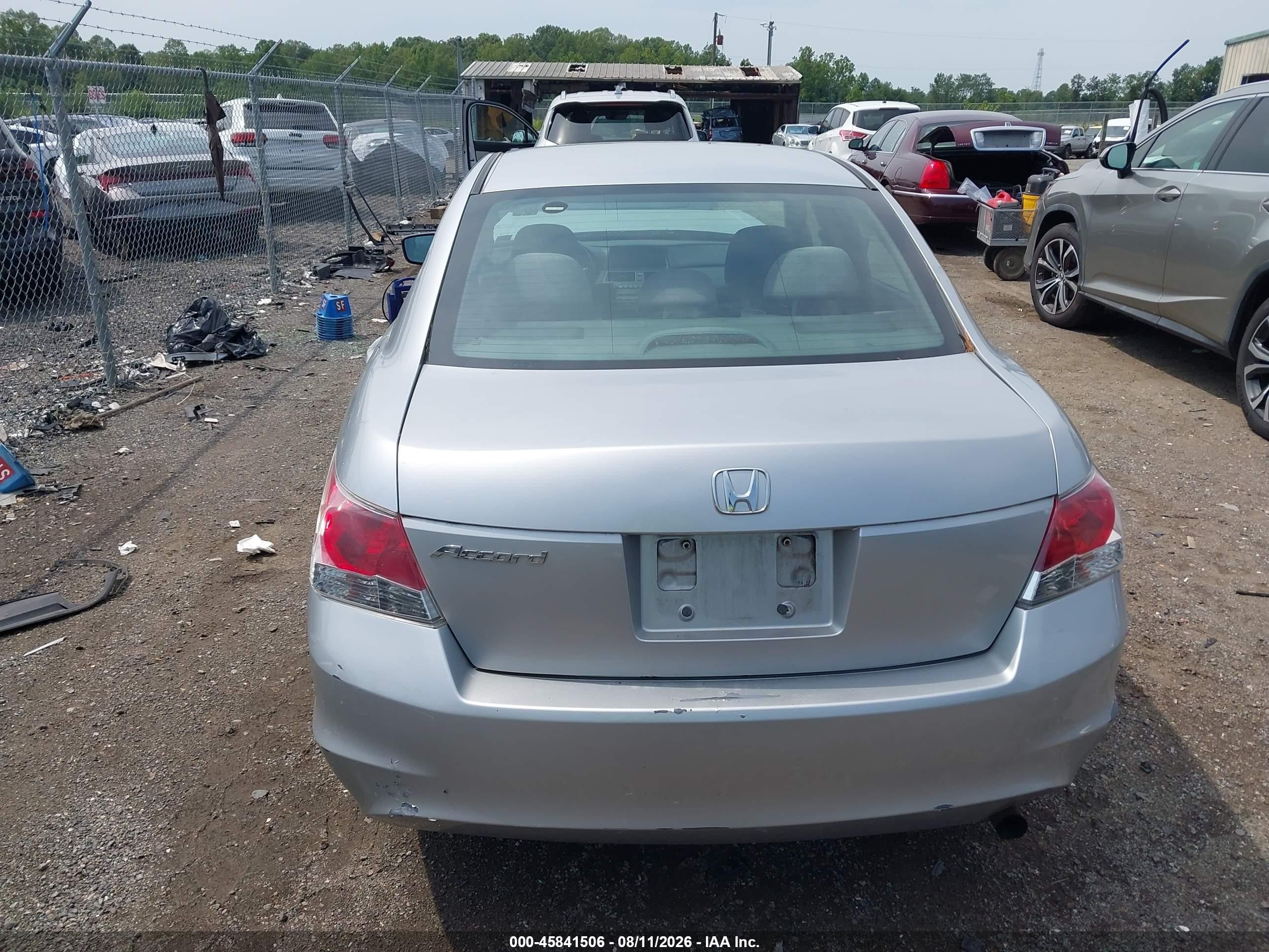 2008 Honda Accord 2.4 Lx Silver vin: 1HGCP26388A037259