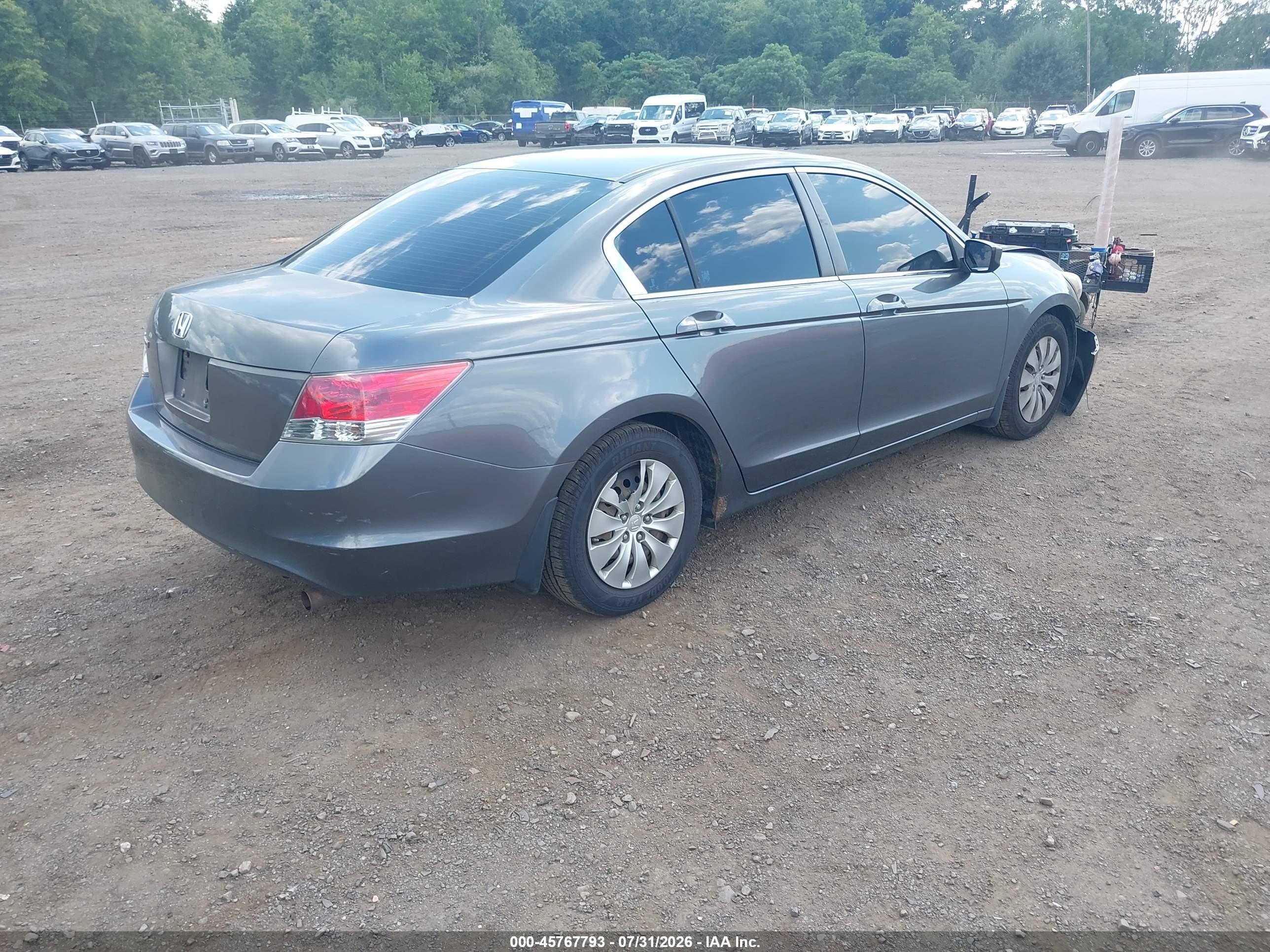 2008 Honda Accord 2.4 Lx Серый vin: 1HGCP26388A040274