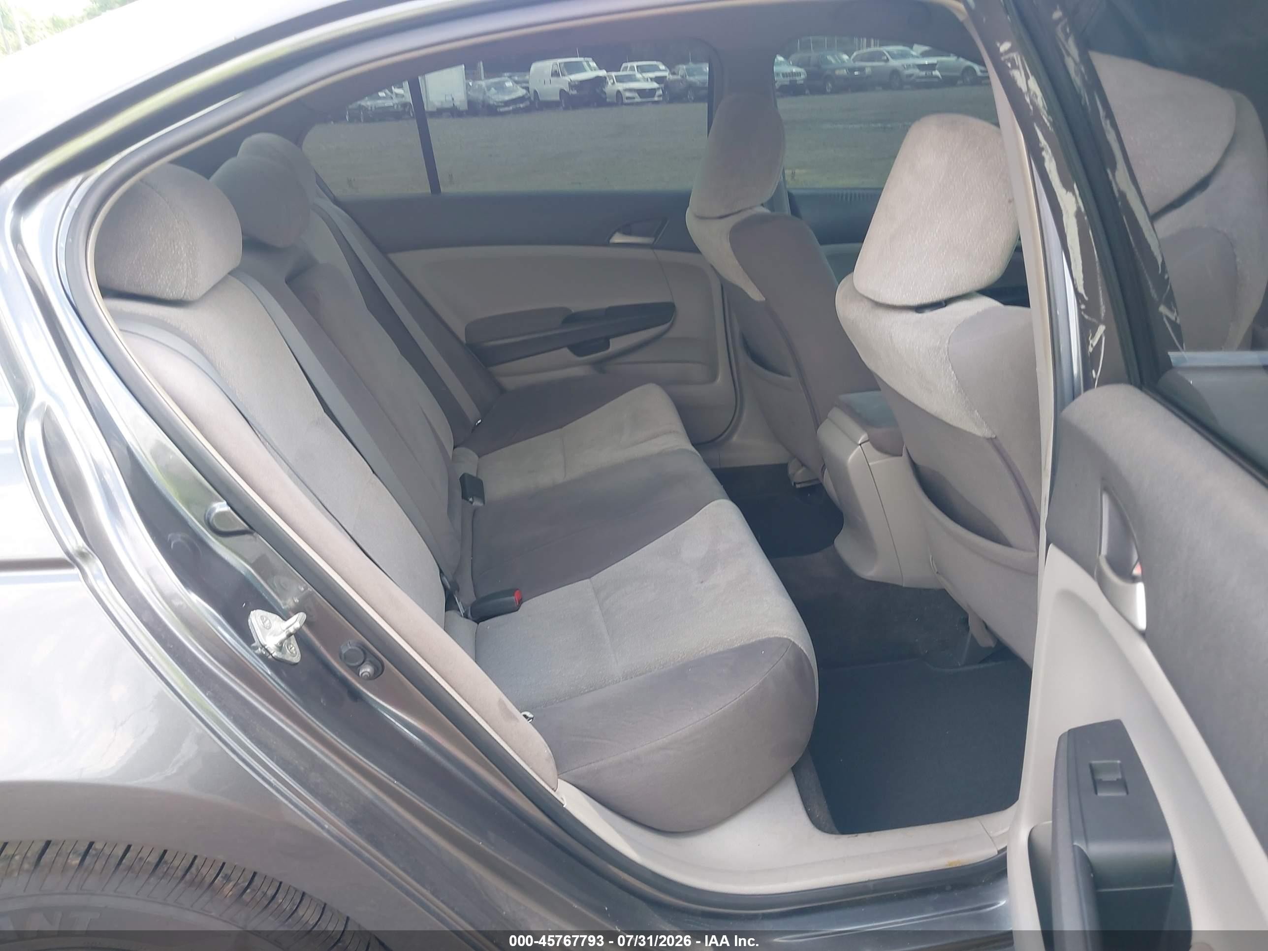 2008 Honda Accord 2.4 Lx Серый vin: 1HGCP26388A040274