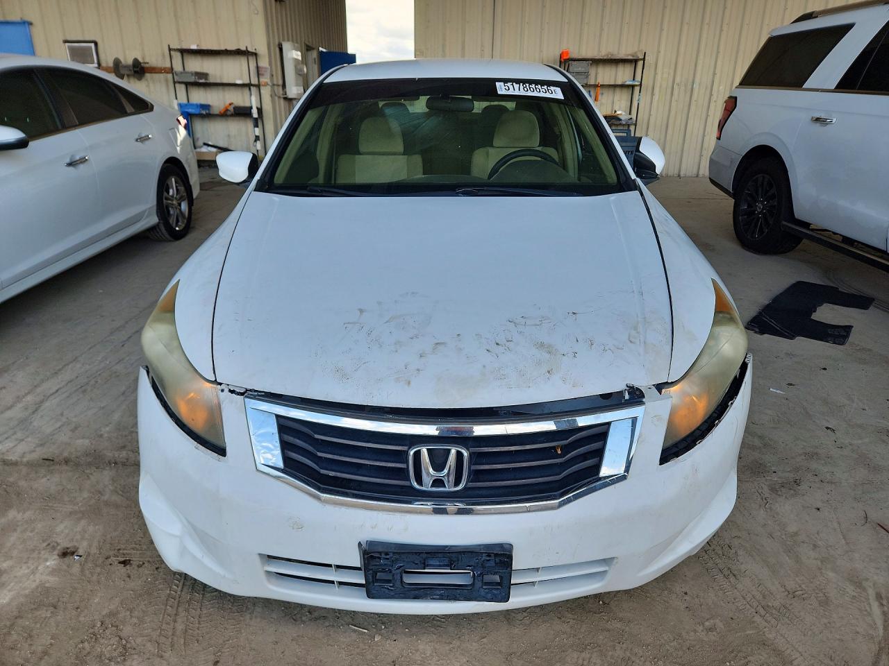2008 Honda Accord Lx White vin: 1HGCP26388A139841