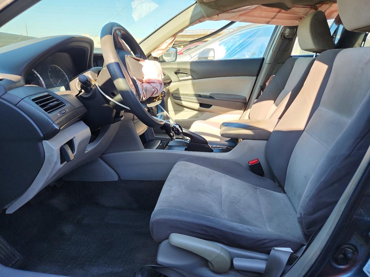 2008 Honda Accord Lx Серый vin: 1HGCP26388A146370