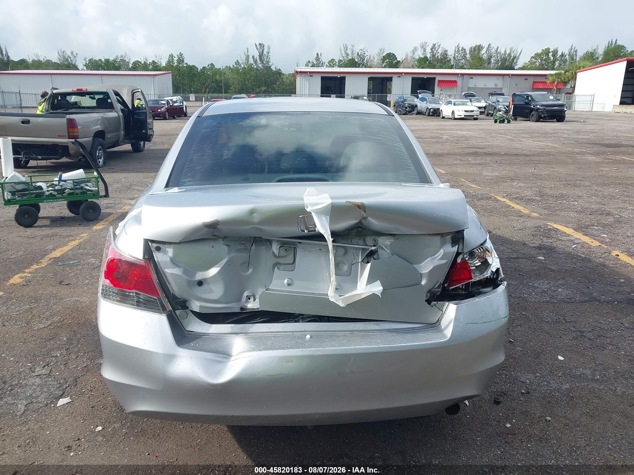 2009 Honda Accord 2.4 Lx Серебряный vin: 1HGCP26389A018907