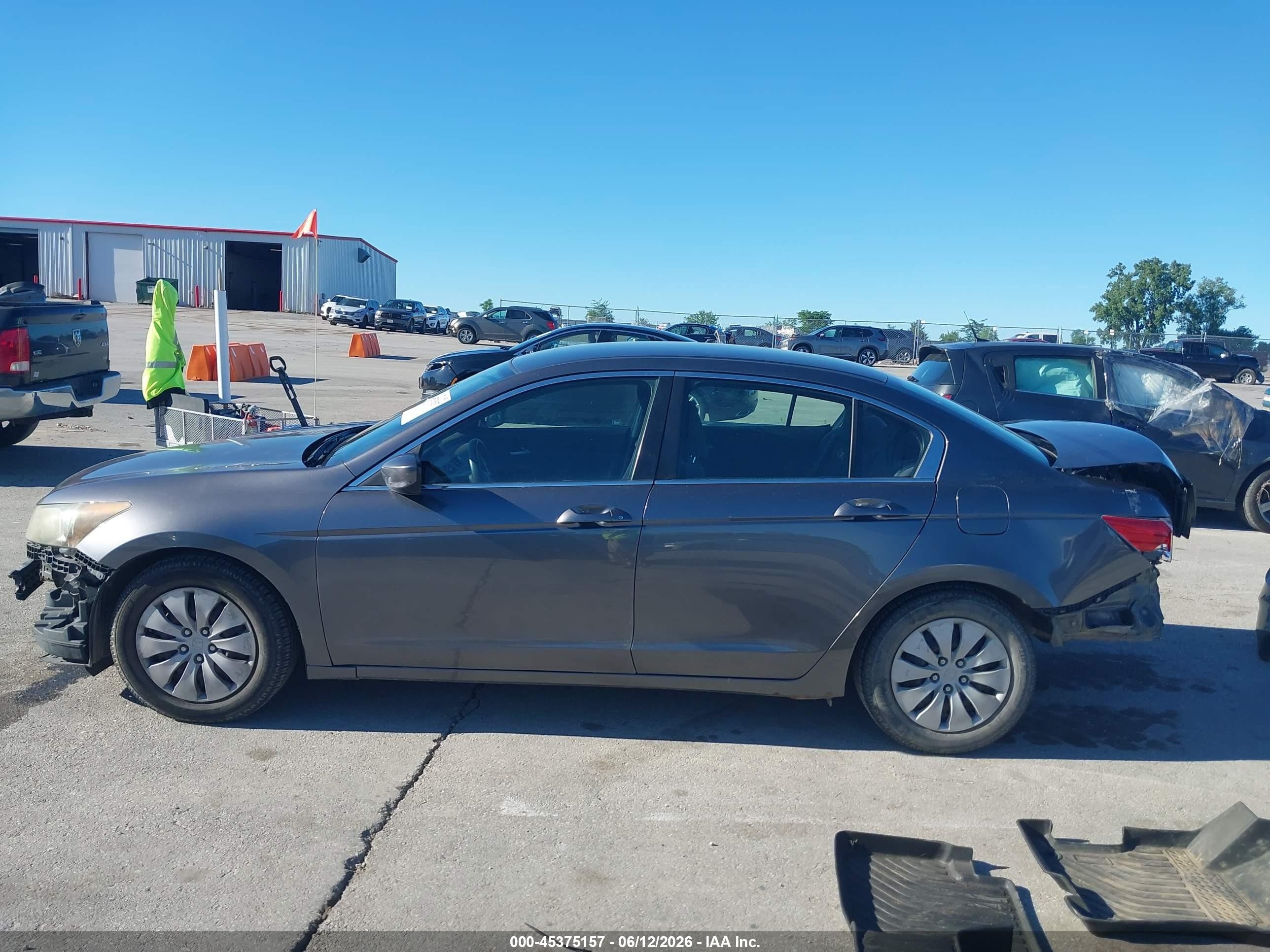 2009 Honda Accord 2.4 Lx Gray vin: 1HGCP26389A037814