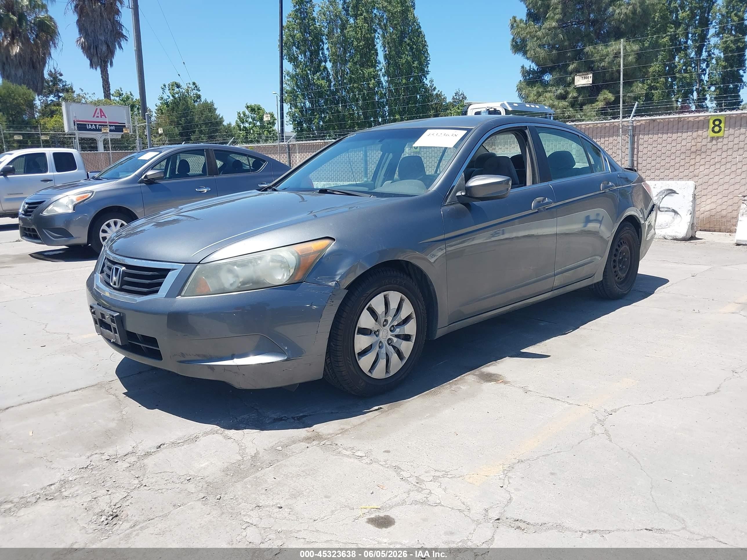 2009 Honda Accord 2.4 Lx Серый vin: 1HGCP26389A052958