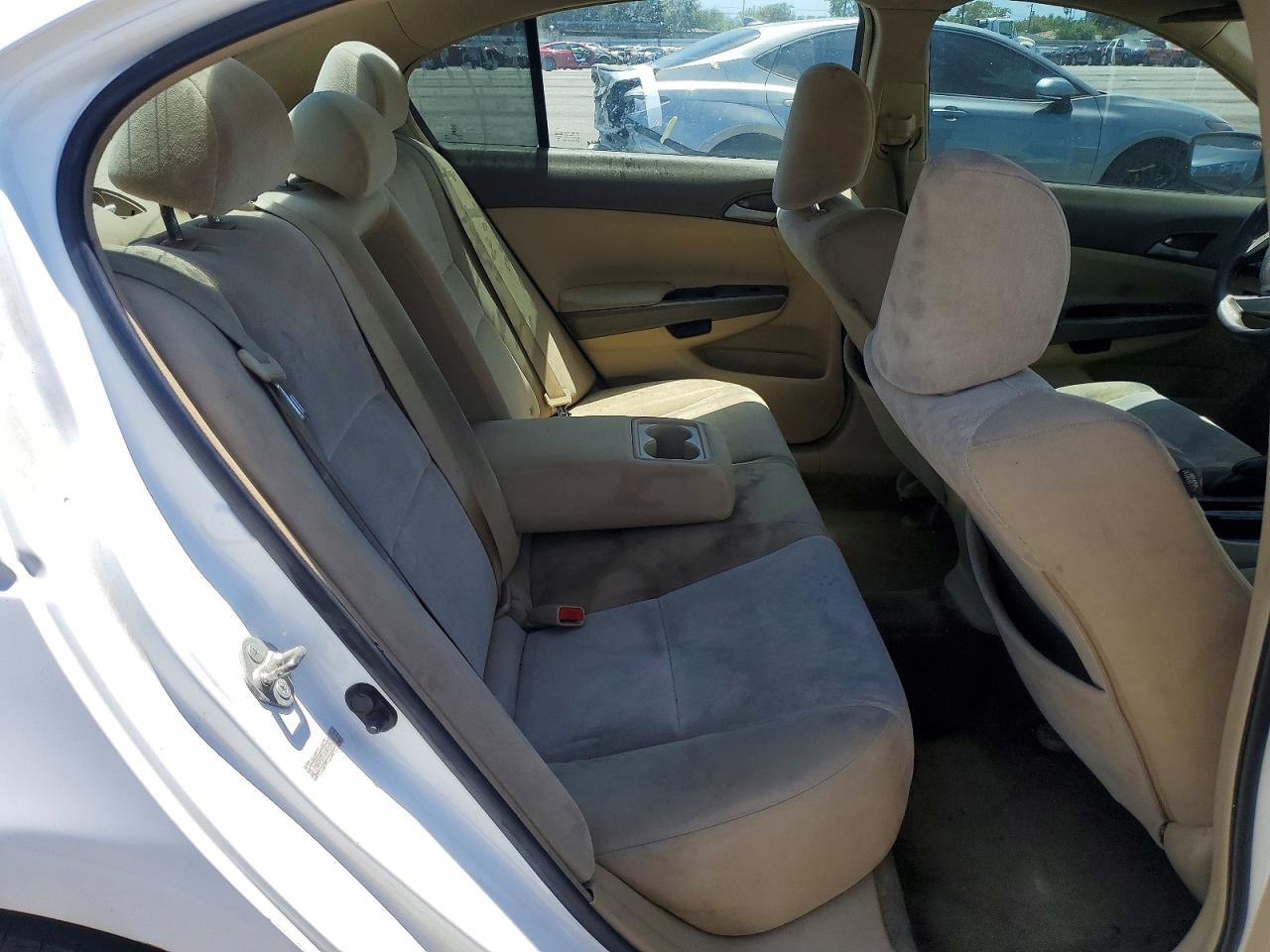 2009 Honda Accord Lx White vin: 1HGCP26389A158620