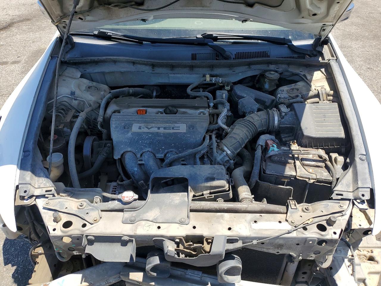 2009 Honda Accord Lx White vin: 1HGCP26389A158620