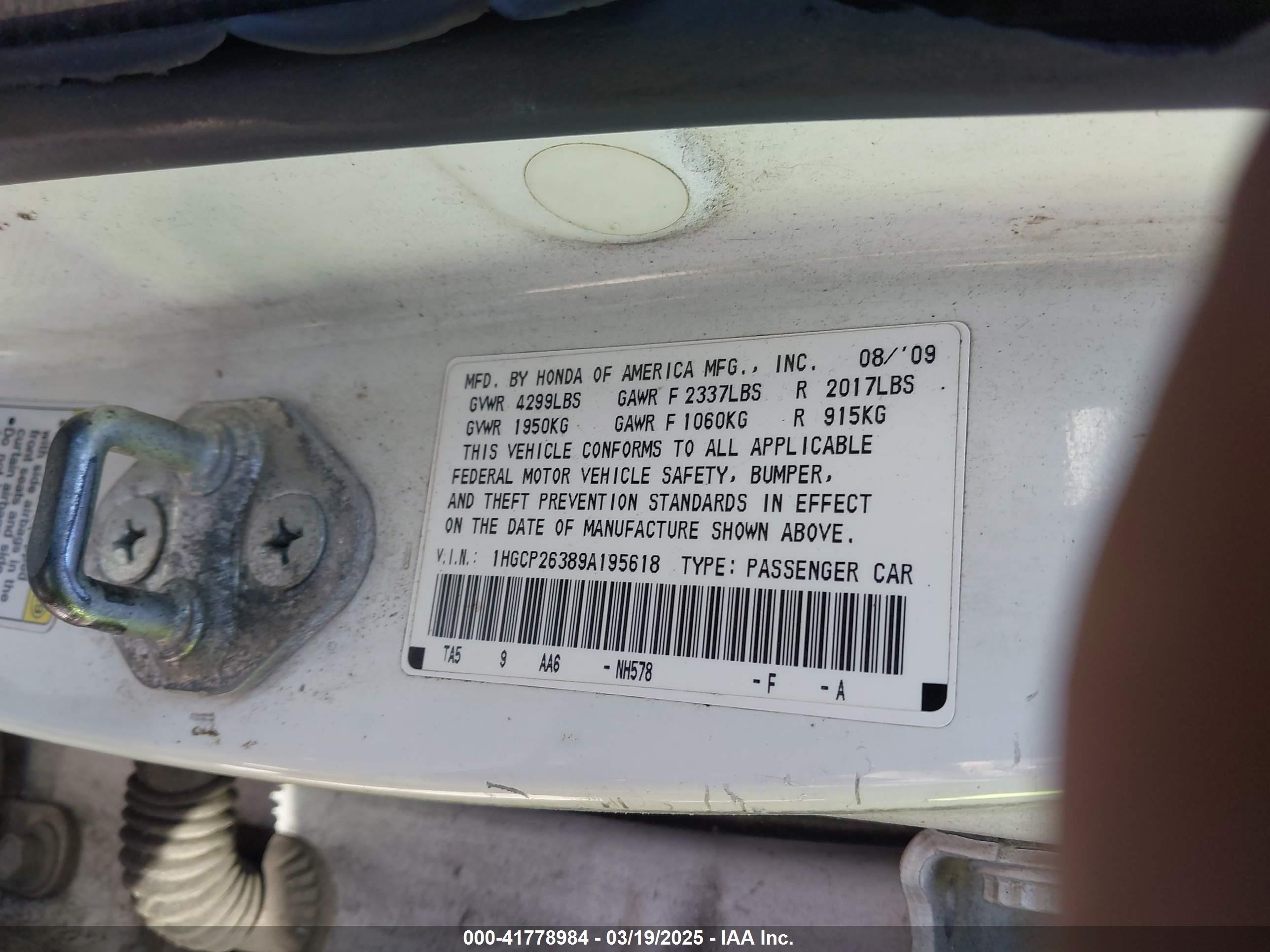 2009 Honda Accord 2.4 Lx Белый vin: 1HGCP26389A195618