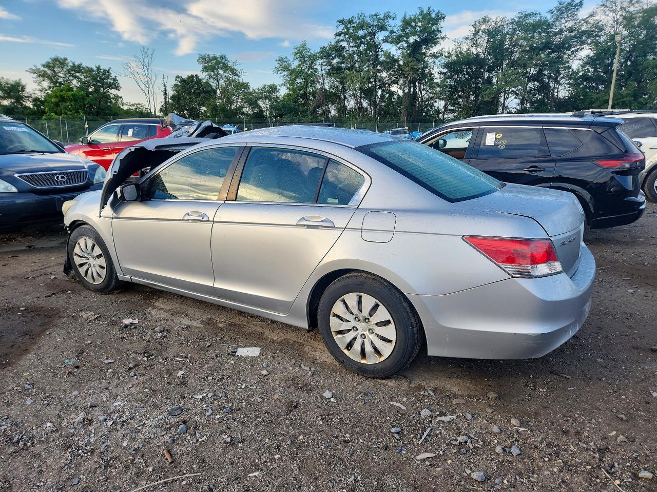 2009 Honda Accord Lx Silver vin: 1HGCP26389A198227