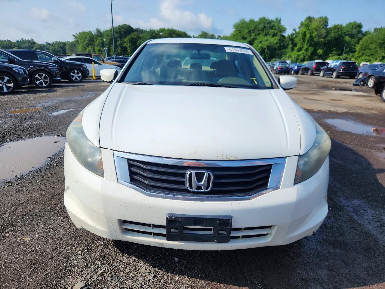 2008 Honda Accord Lx White vin: 1HGCP26398A050697