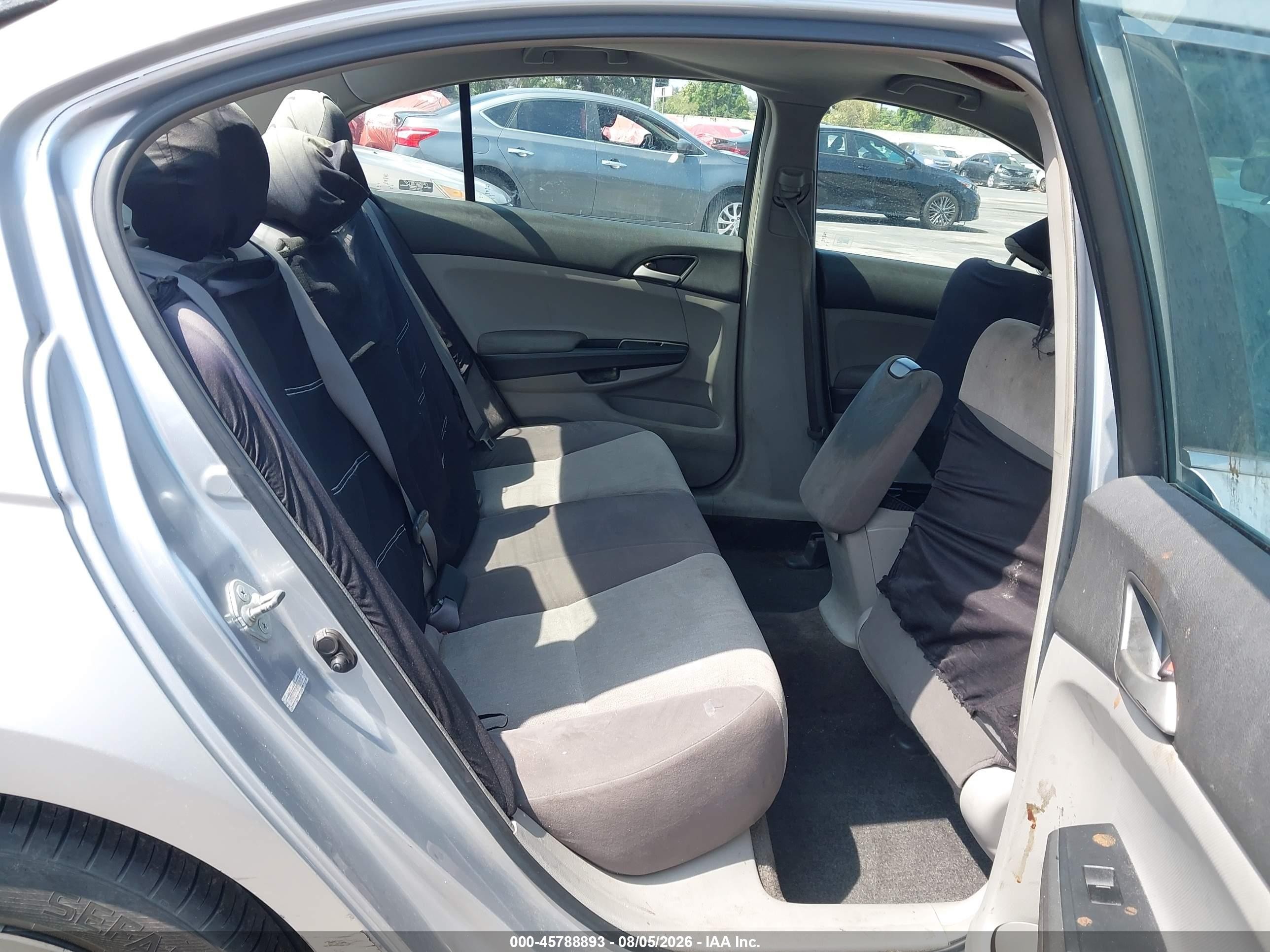 2008 Honda Accord 2.4 Lx Silver vin: 1HGCP26398A124202