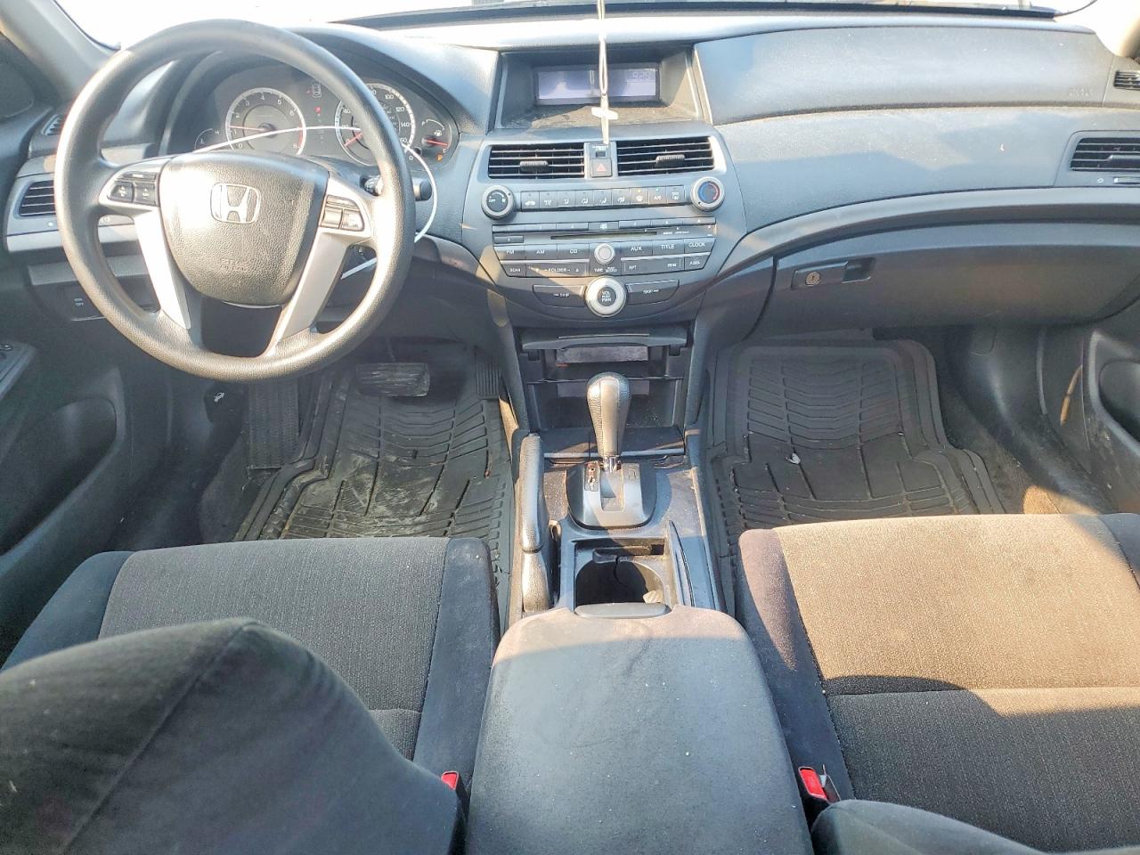 2008 Honda Accord Lx Silver vin: 1HGCP26398A126094
