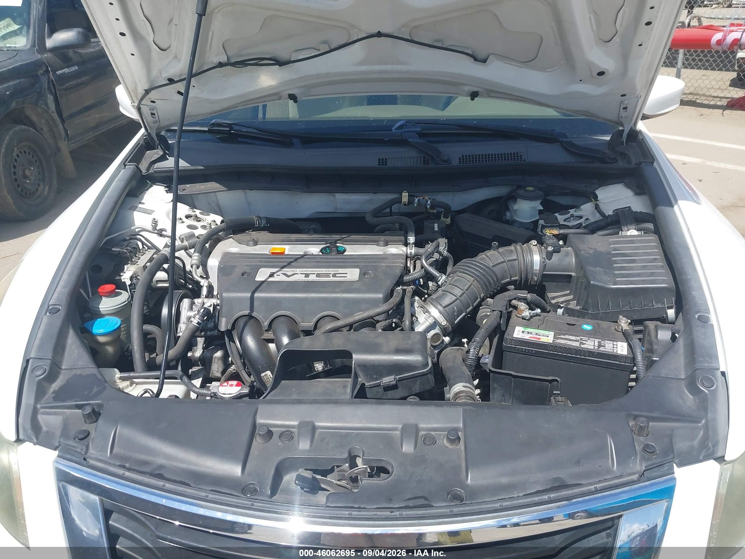 2008 Honda Accord 2.4 Lx White vin: 1HGCP26398A162254