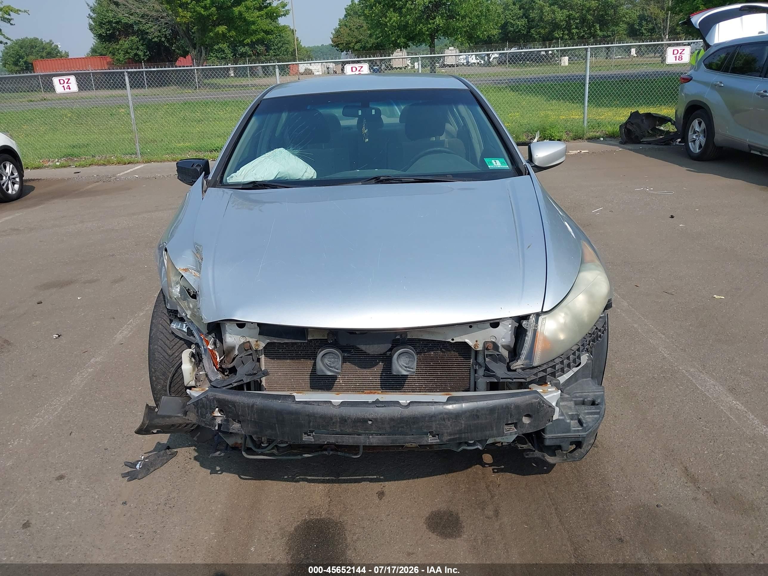 2009 Honda Accord 2.4 Lx Silver vin: 1HGCP26399A043928
