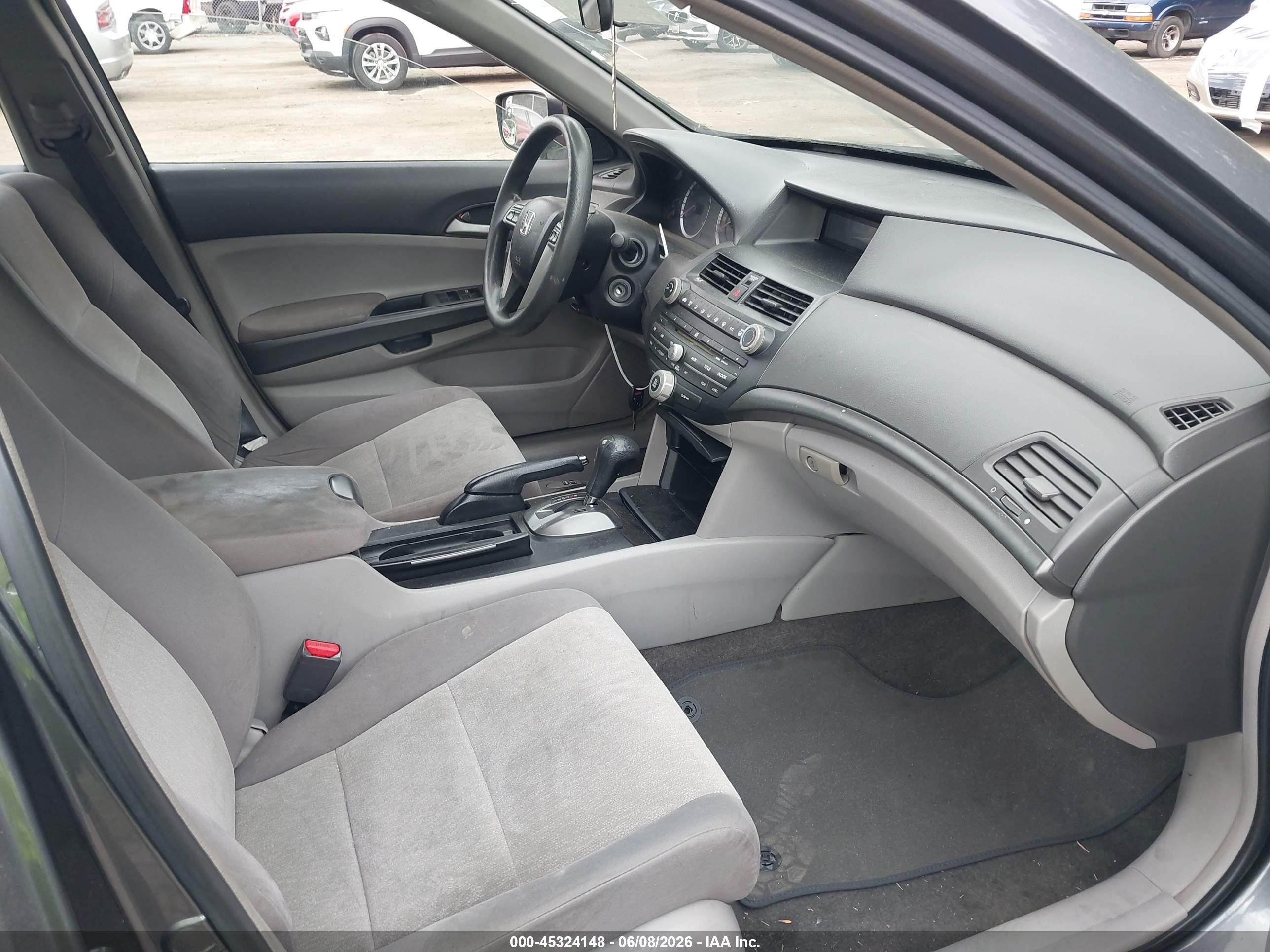 2009 Honda Accord 2.4 Lx Серый vin: 1HGCP26399A157198