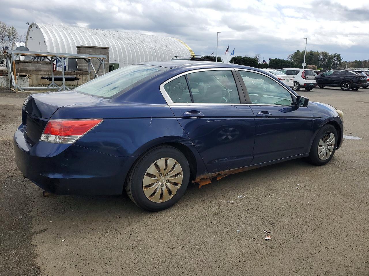 2009 Honda Accord Lx Blue vin: 1HGCP26399A200616
