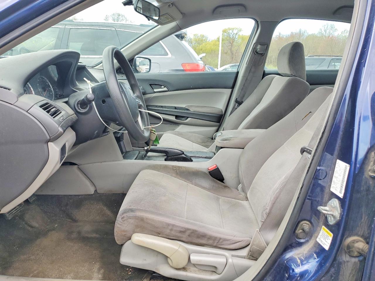 2009 Honda Accord Lx Blue vin: 1HGCP26399A200616