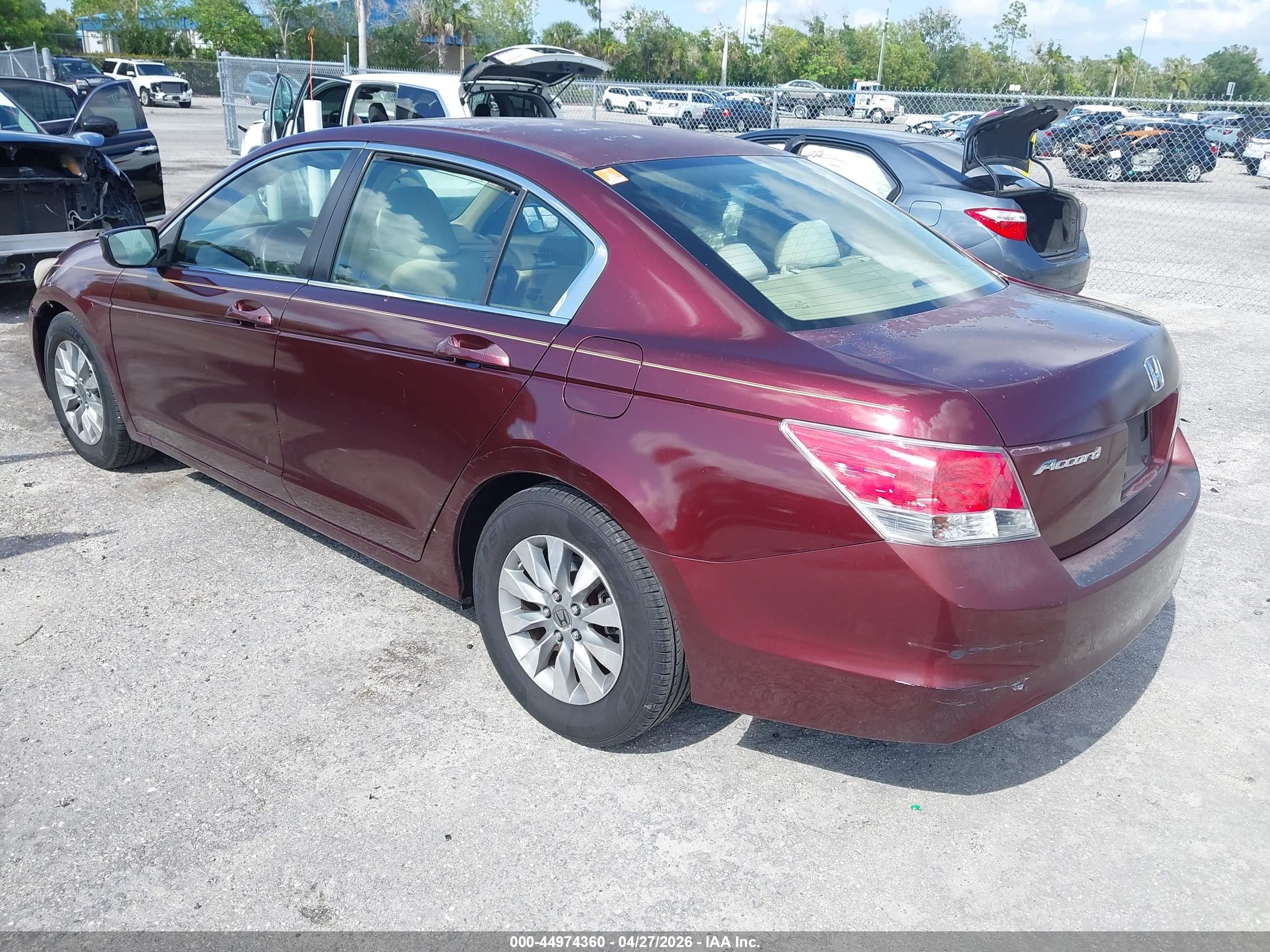 2009 Honda Accord 2.4 Lx Burgundy vin: 1HGCP26399A200700