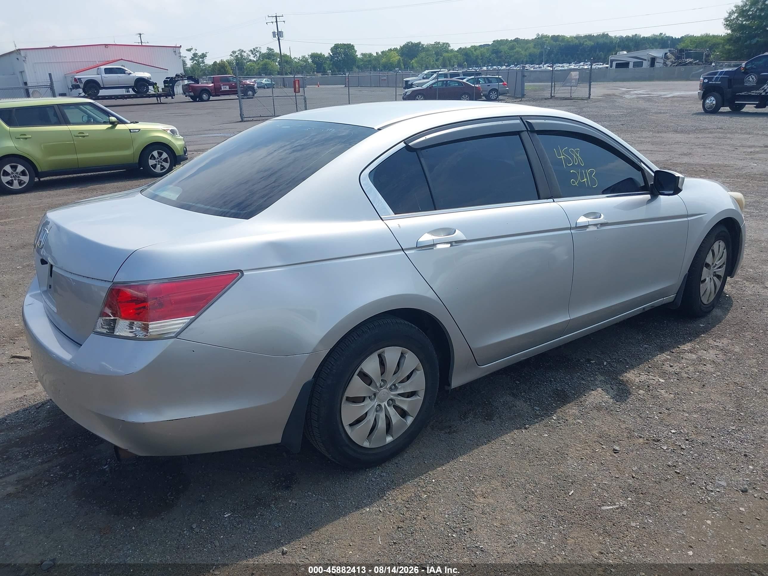 2008 Honda Accord 2.4 Lx Silver vin: 1HGCP263X8A016235