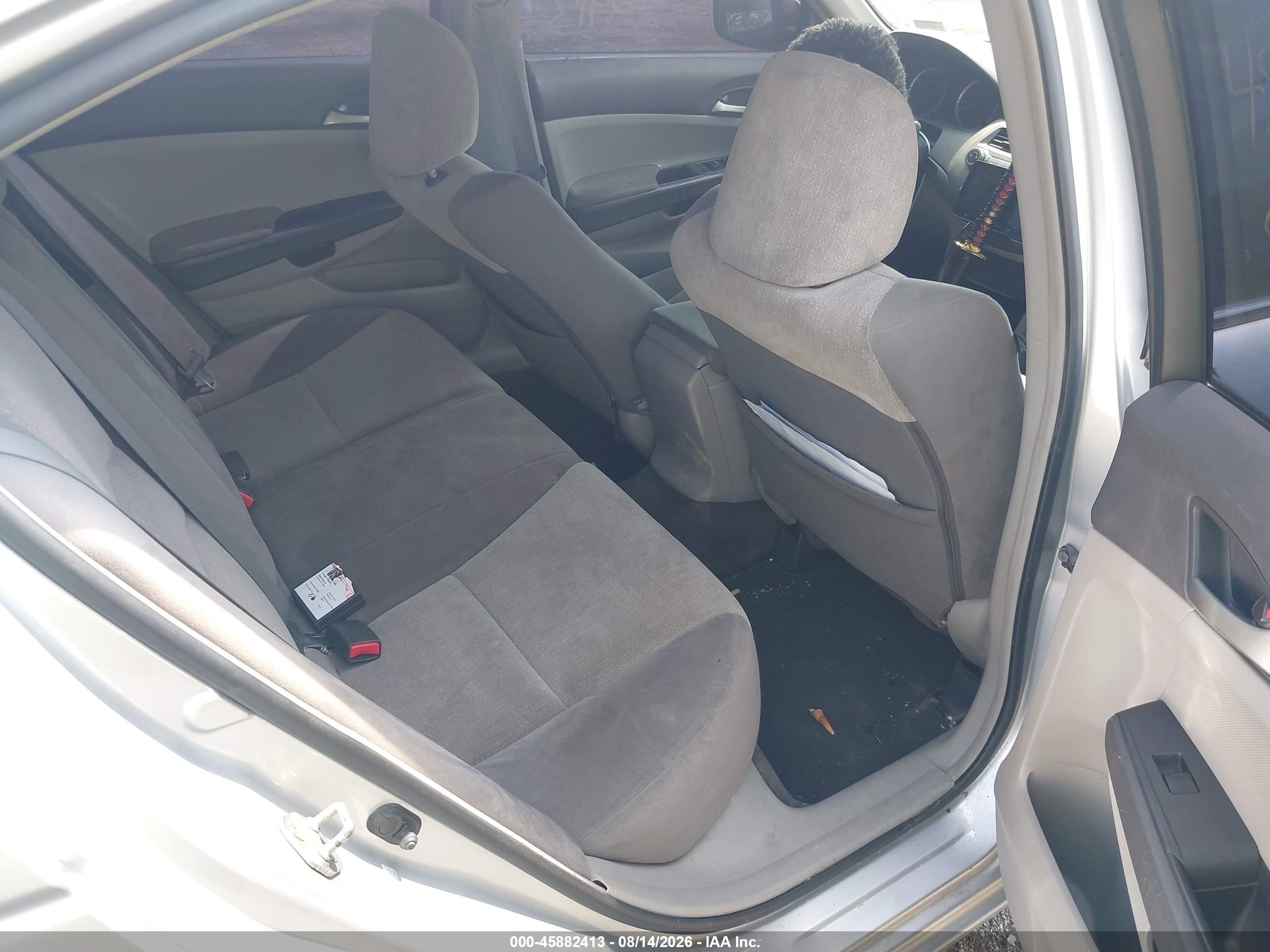 2008 Honda Accord 2.4 Lx Silver vin: 1HGCP263X8A016235