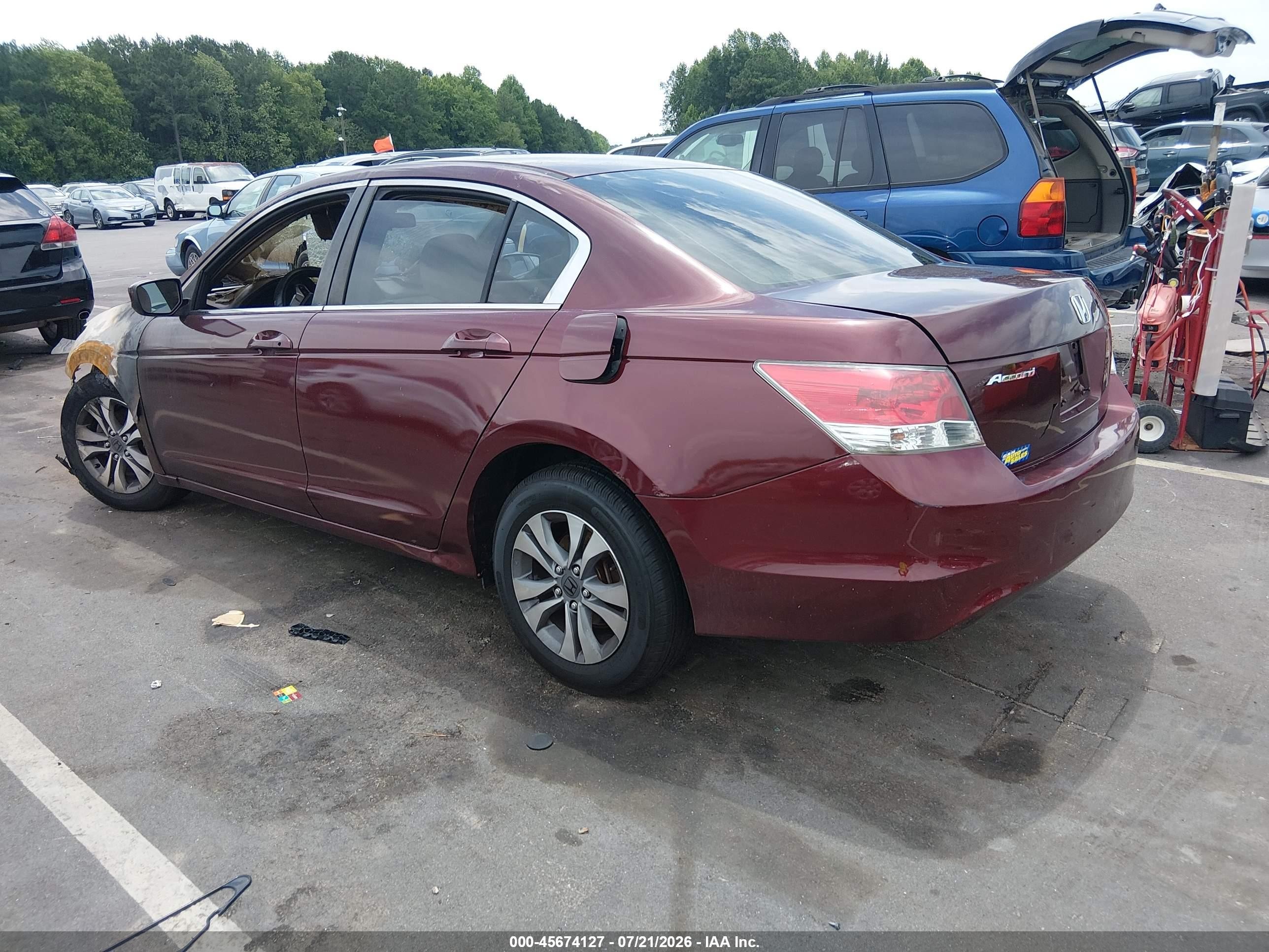 2008 Honda Accord 2.4 Lx Burgundy vin: 1HGCP263X8A081084